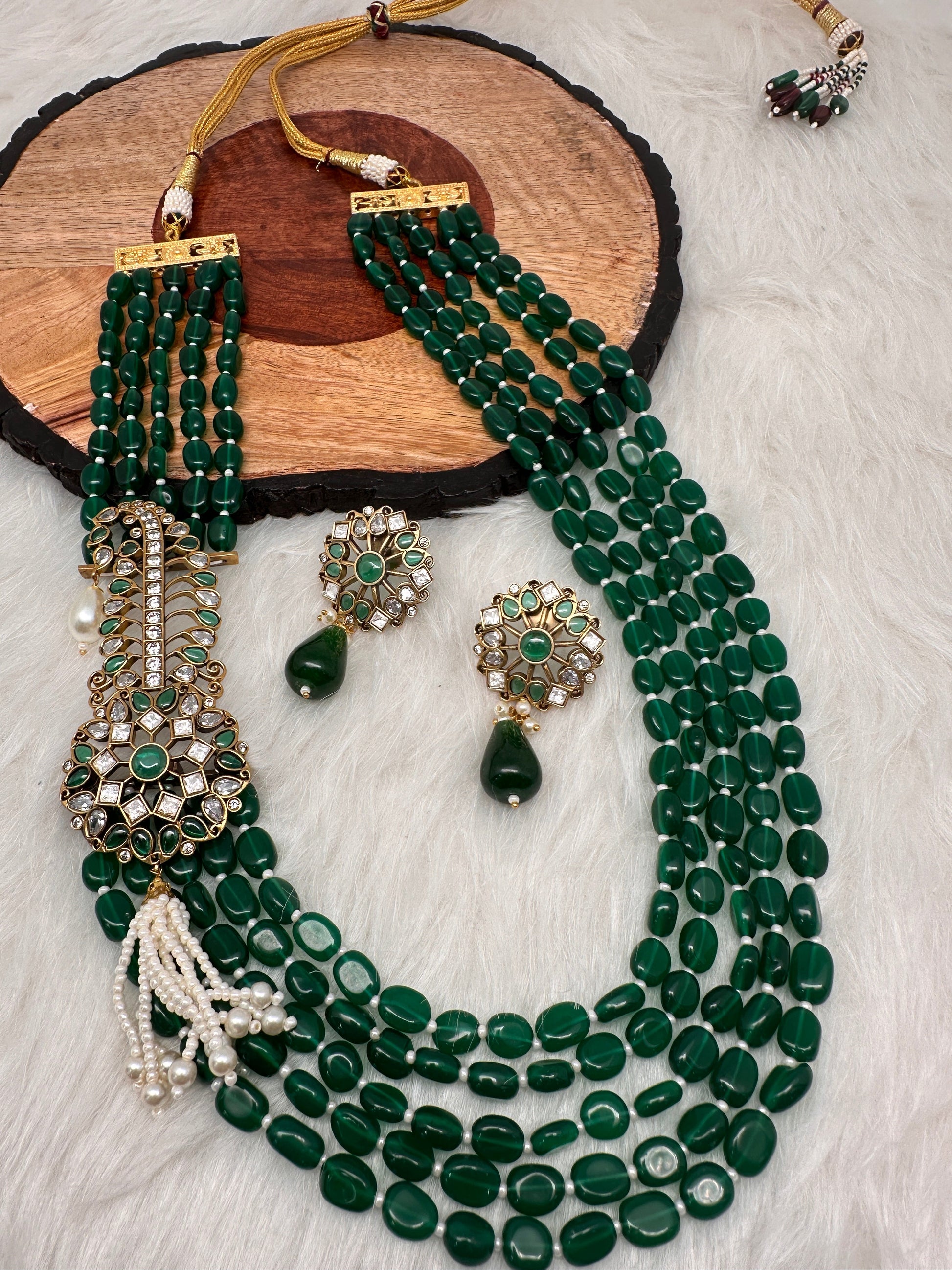 Moissanite Kundan Side Pendent Color Monalisa Beads Necklace - Green