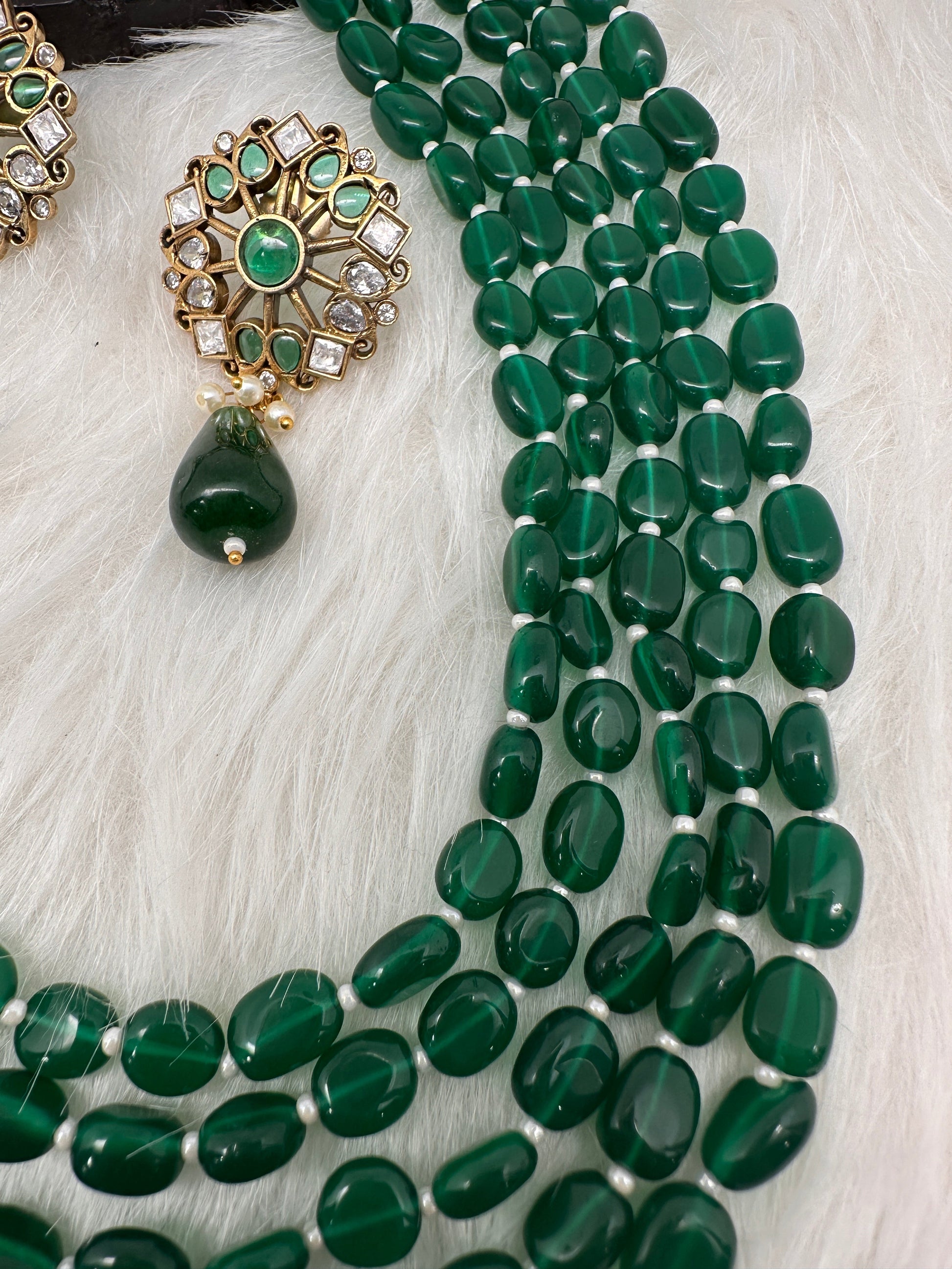 Moissanite Kundan Side Pendent Color Monalisa Beads Necklace - Green