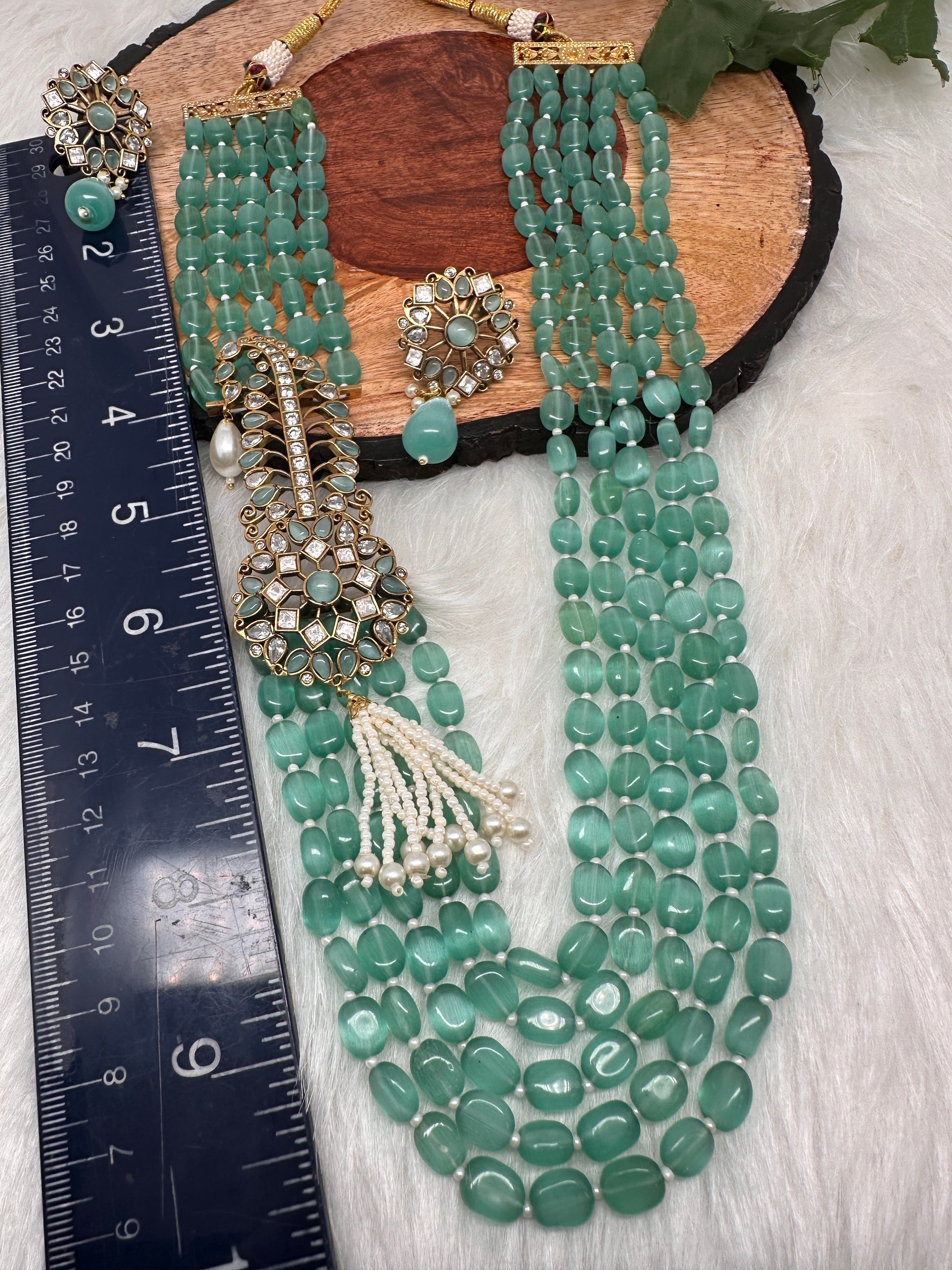 Moissanite Kundan Side Pendent Color Monalisa Beads Necklace - LightGreen