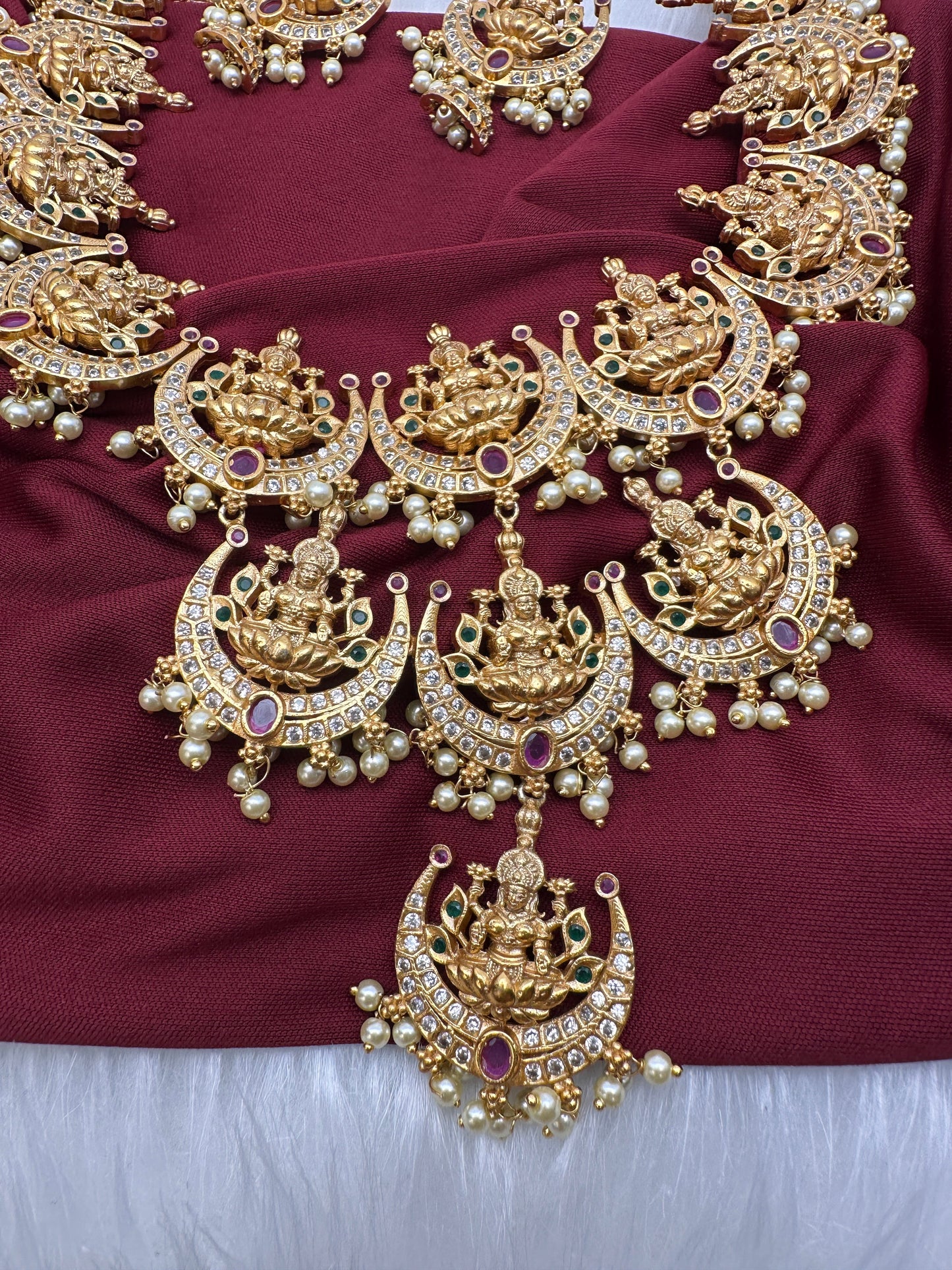 Goddess Lakshmi Pendent Lakshmi Links CZ Red Green Stone Guttapusalu Necklace