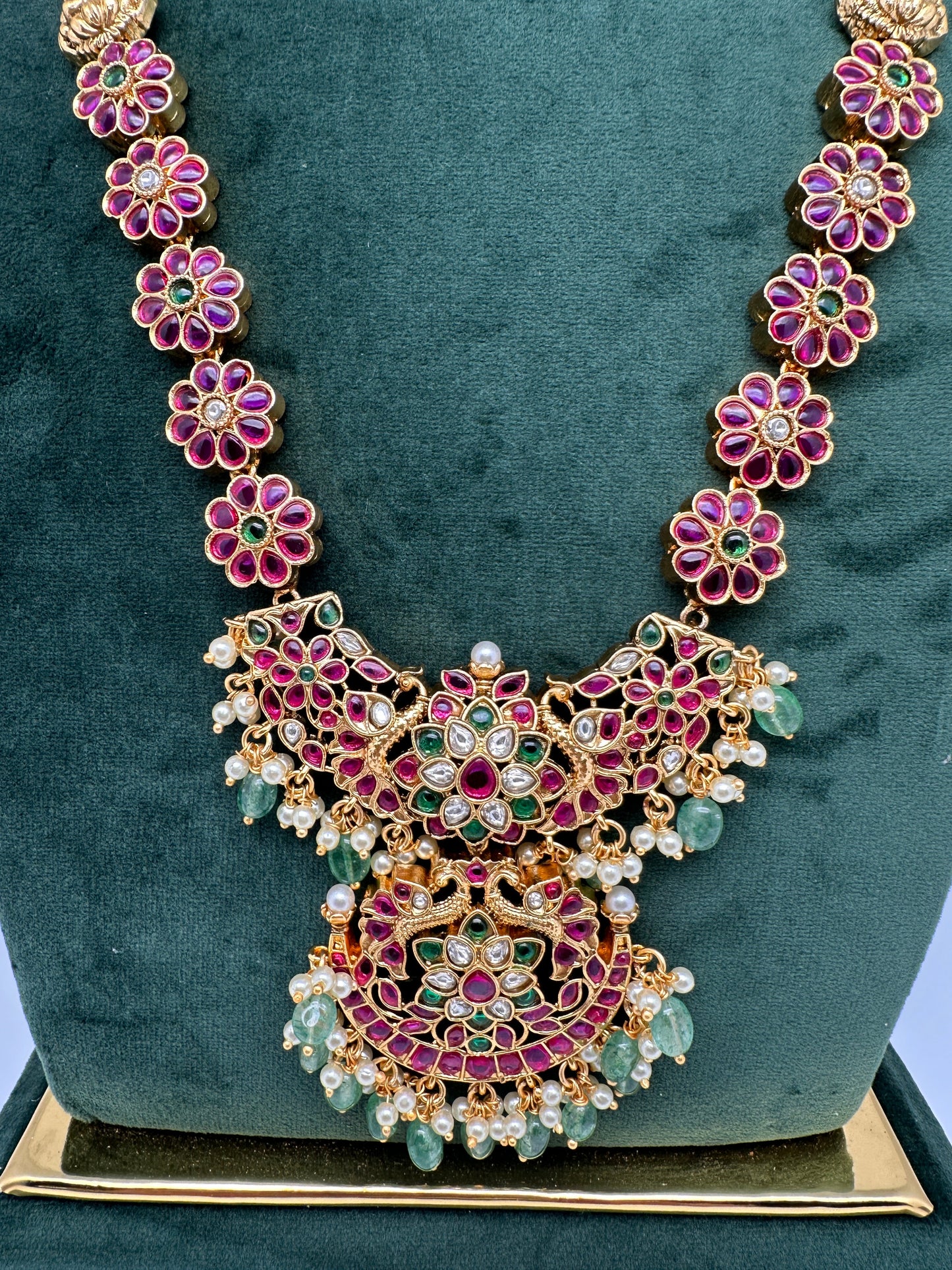 Matte Goddess Lakshmi Potta Stones Long Necklace
