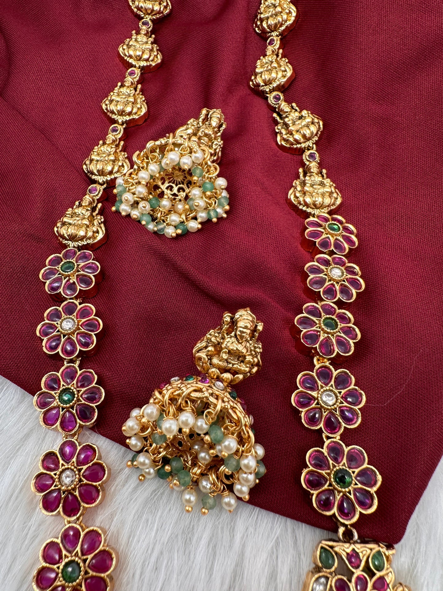 Matte Goddess Lakshmi Potta Stones Long Necklace