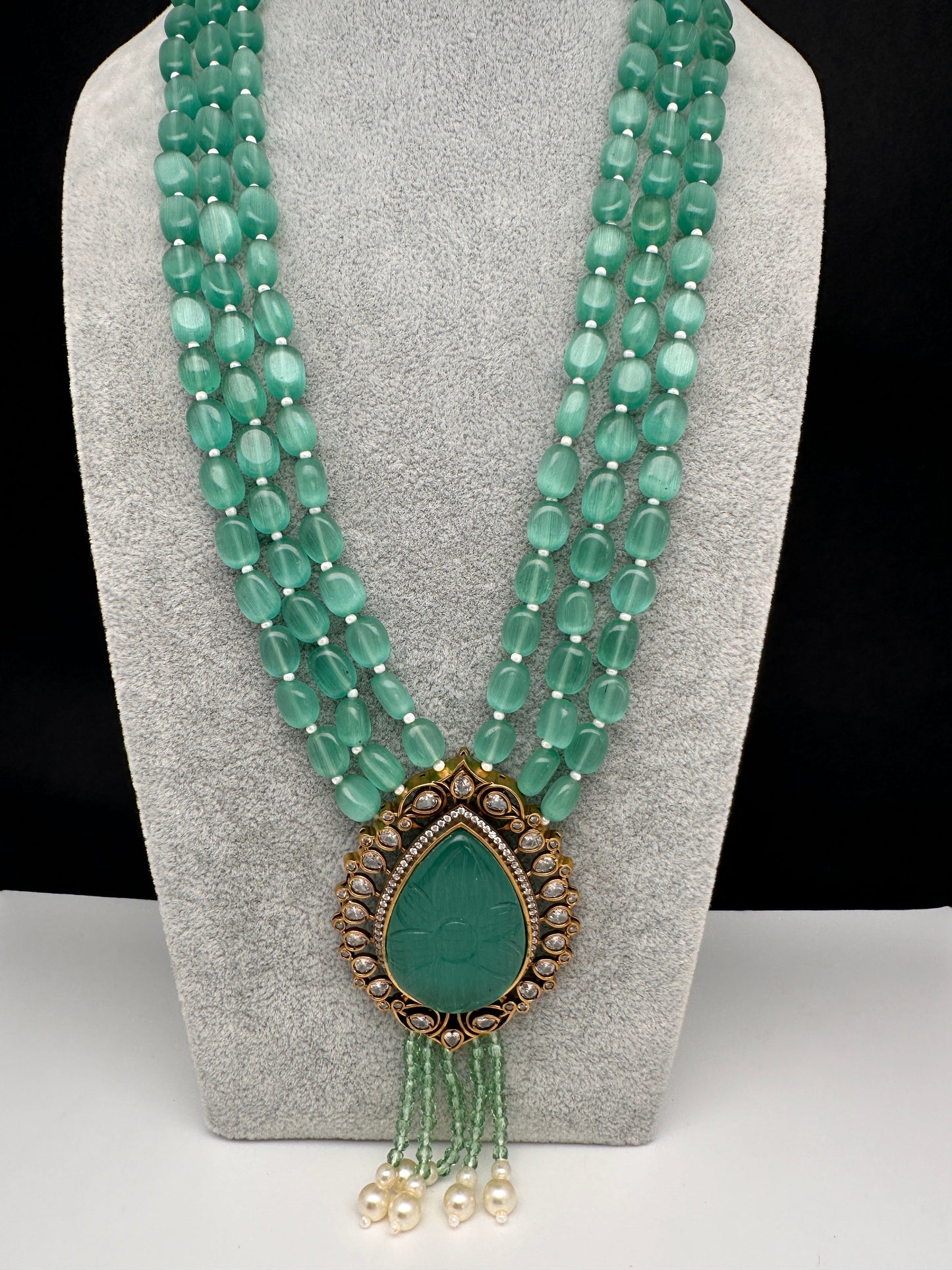 Victorian AD Color Multi Layer Monalisa Beads Necklace - LightGreen