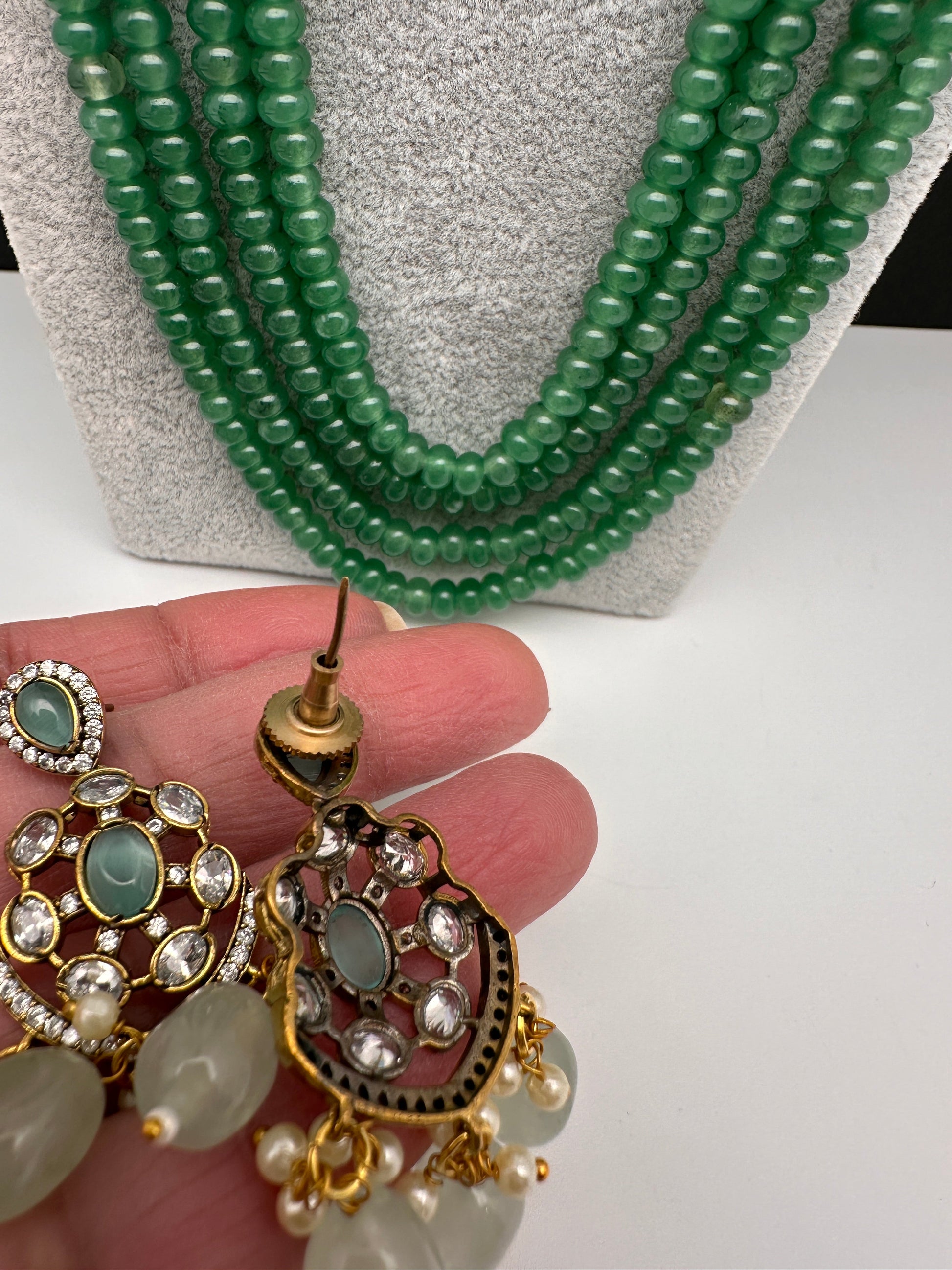 CZ Victorian Side Pendent Color Stone Beads Necklace - LightGreen