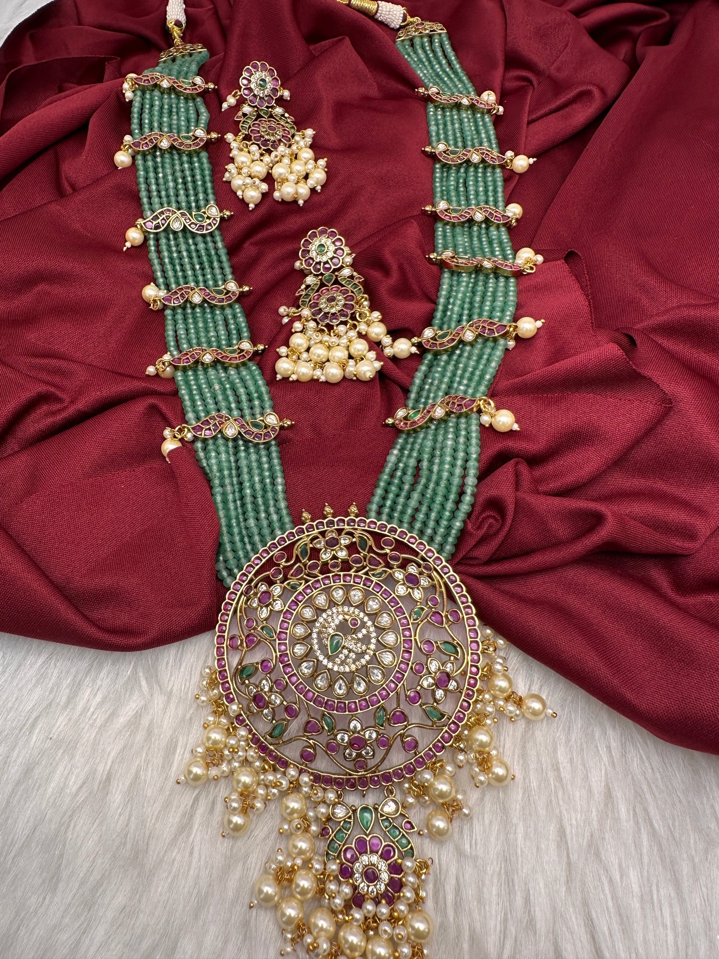 Kempu Pendent Green Beads Reani Haar Necklace