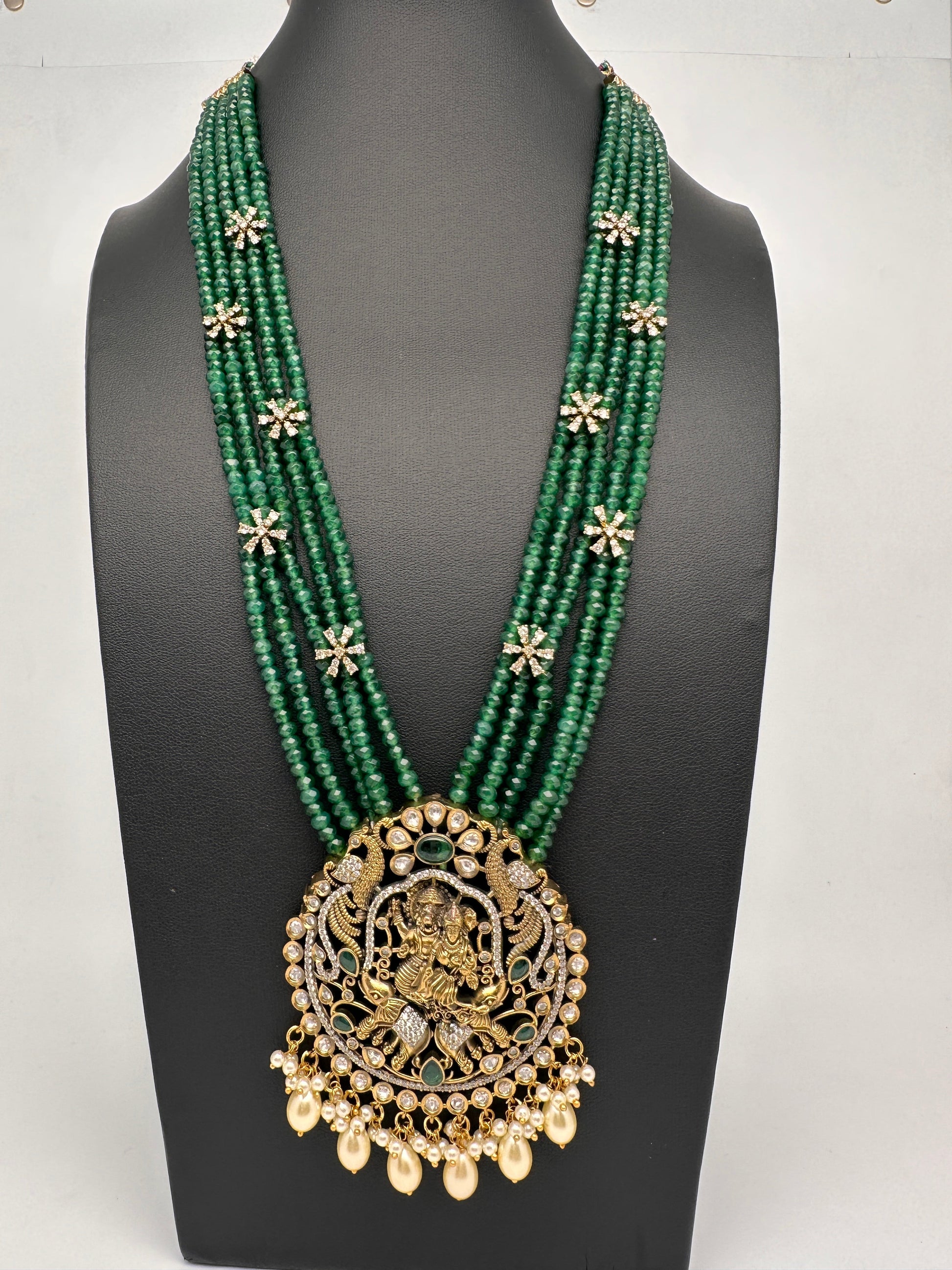 Lord Narsima Onyx Beads  Color Stone Long Necklace - Green