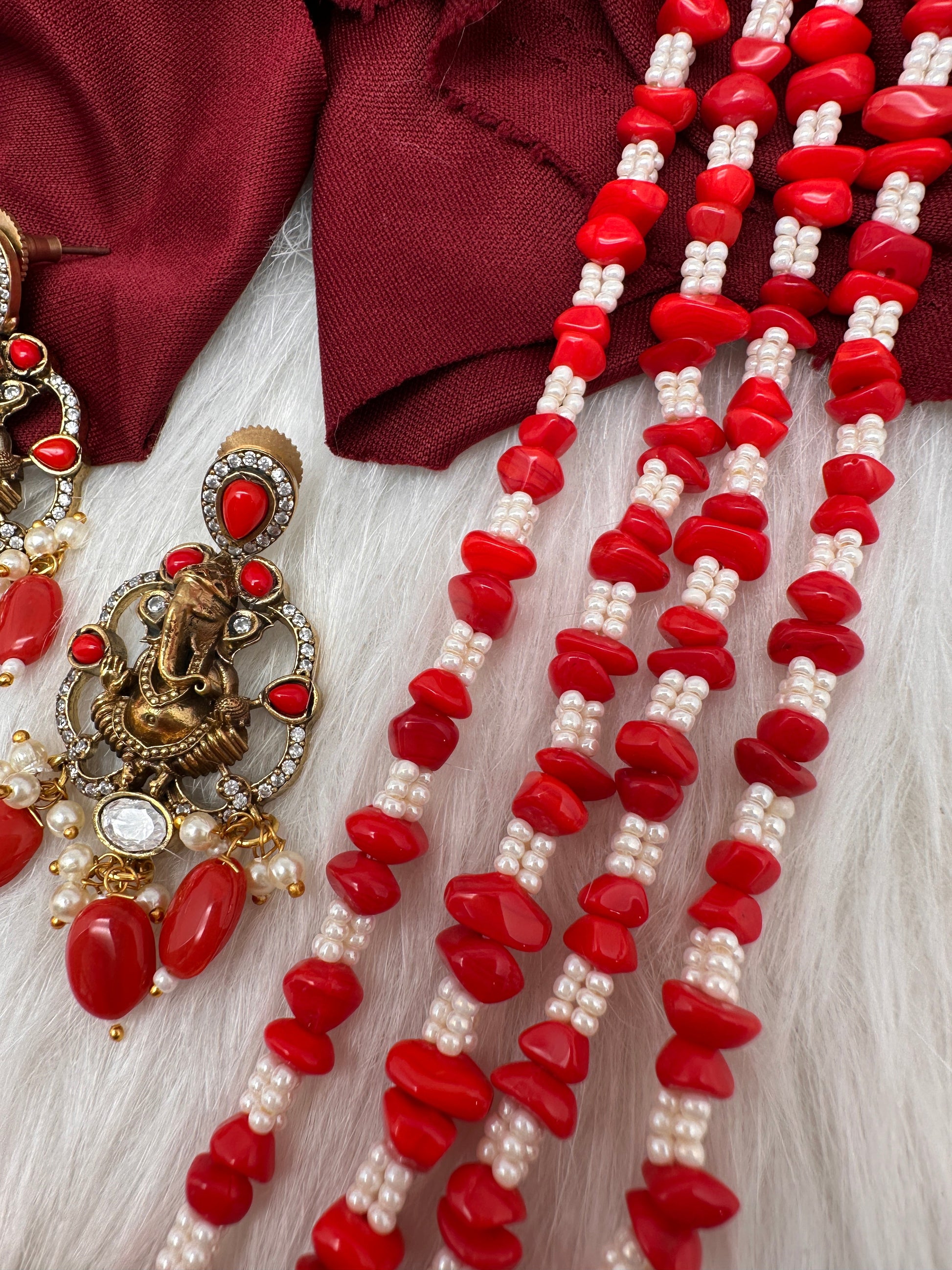 Ganesha Geru Finish Beads Color Stone Necklace - Coral