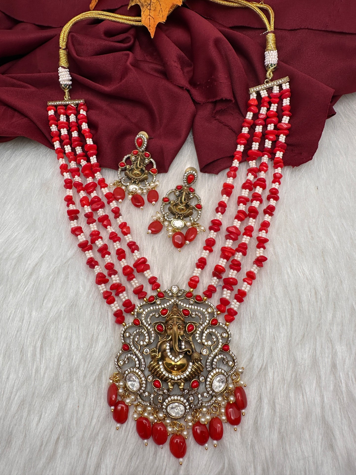 Ganesha Geru Finish Beads Color Stone Necklace - Coral