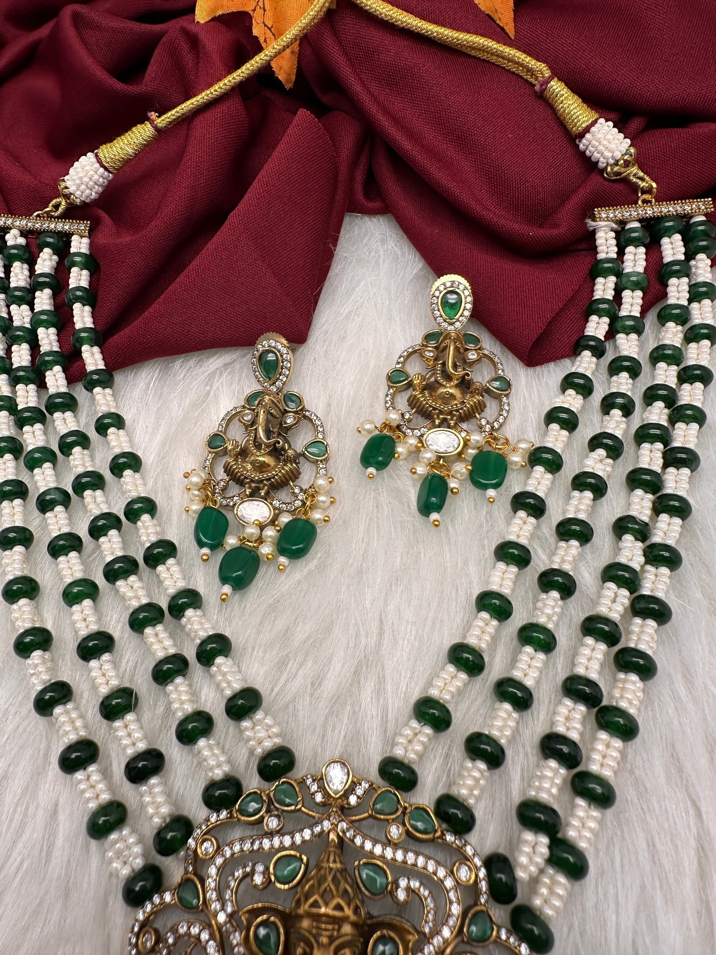 Ganesha Geru Finish Beads Color Stone Necklace - Green