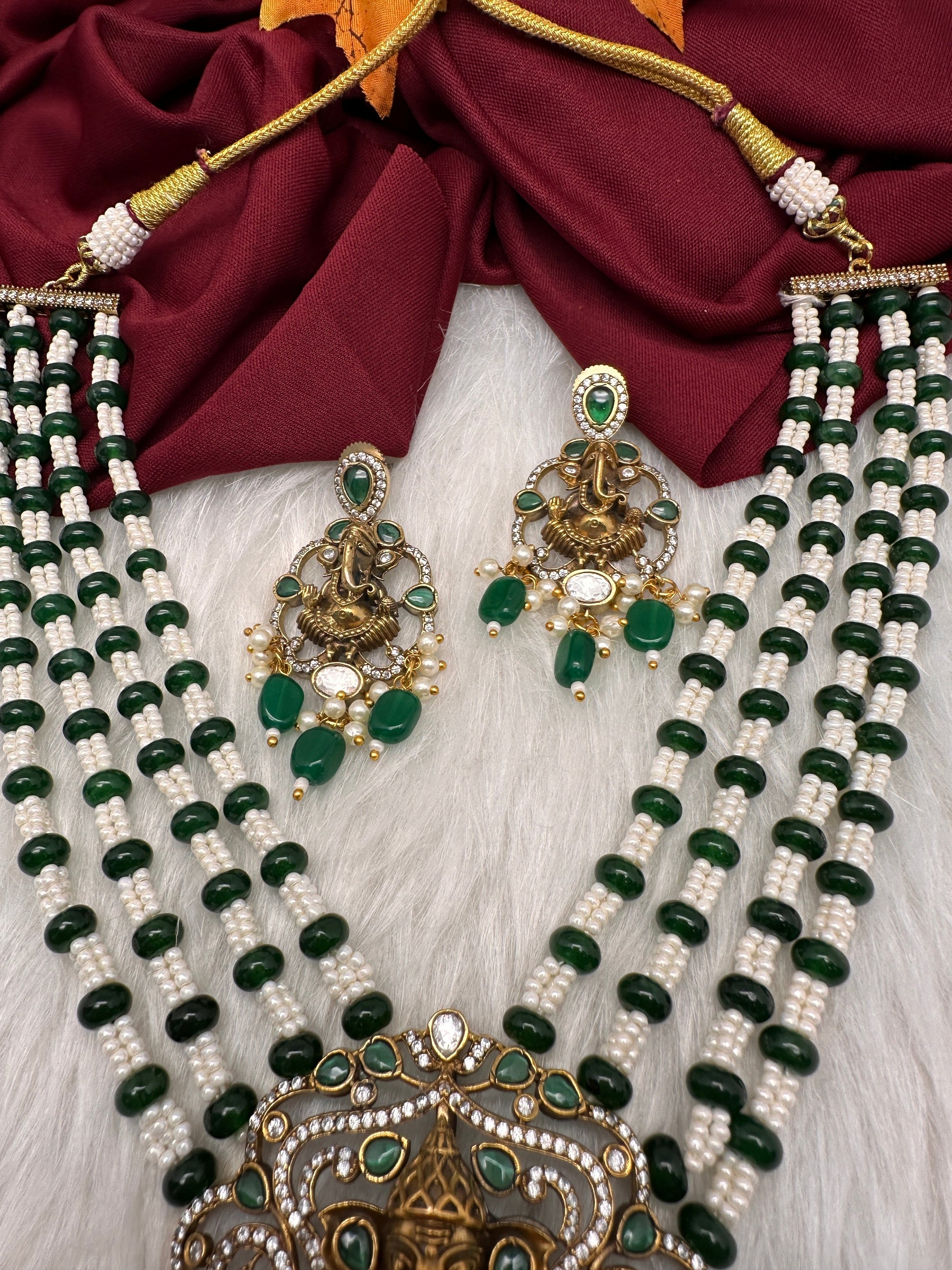 Ganesha Geru Finish Beads Color Stone Necklace - Green
