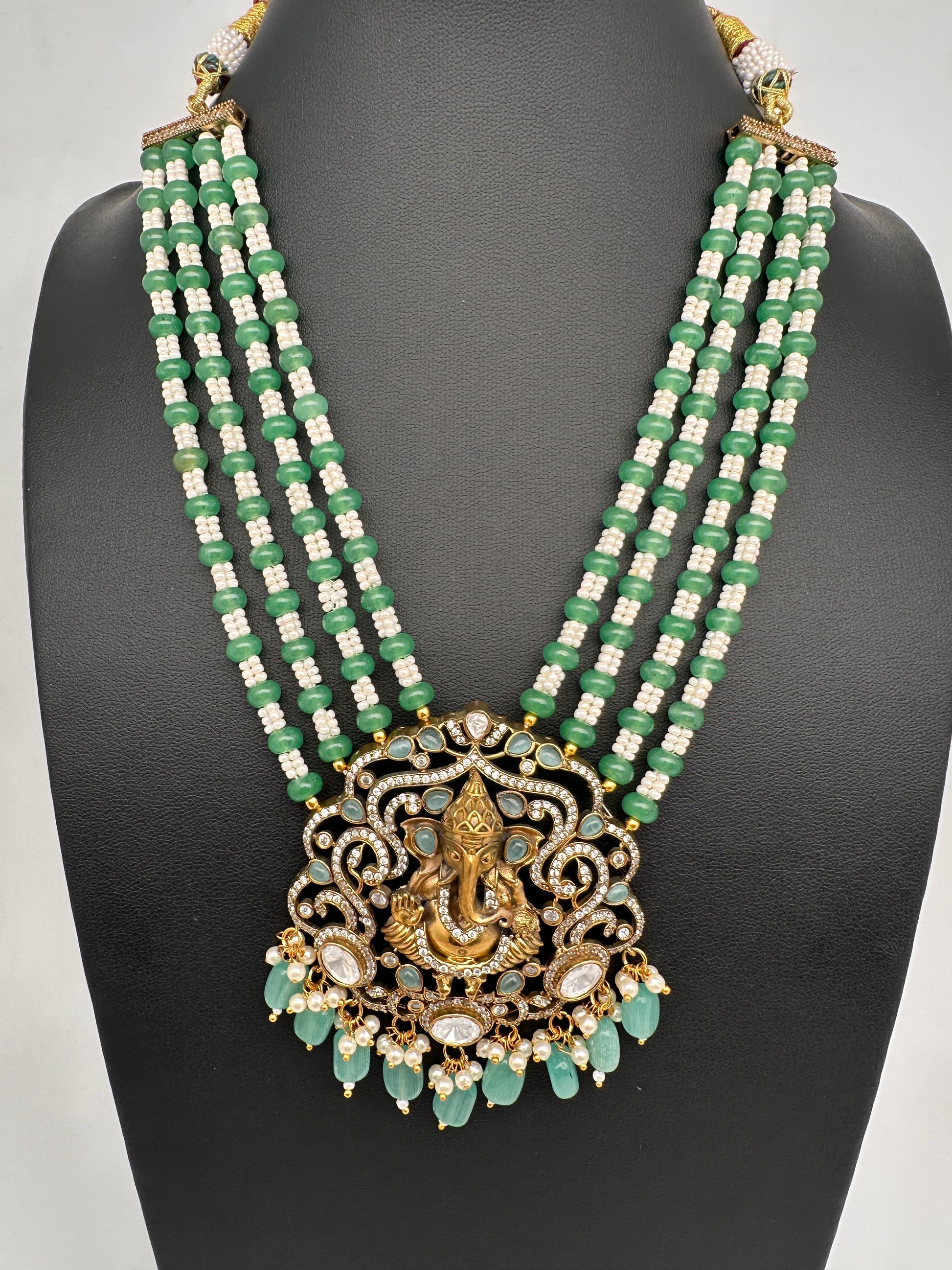 Ganesha Geru Finish Beads Color Stone Necklace - MintGreen