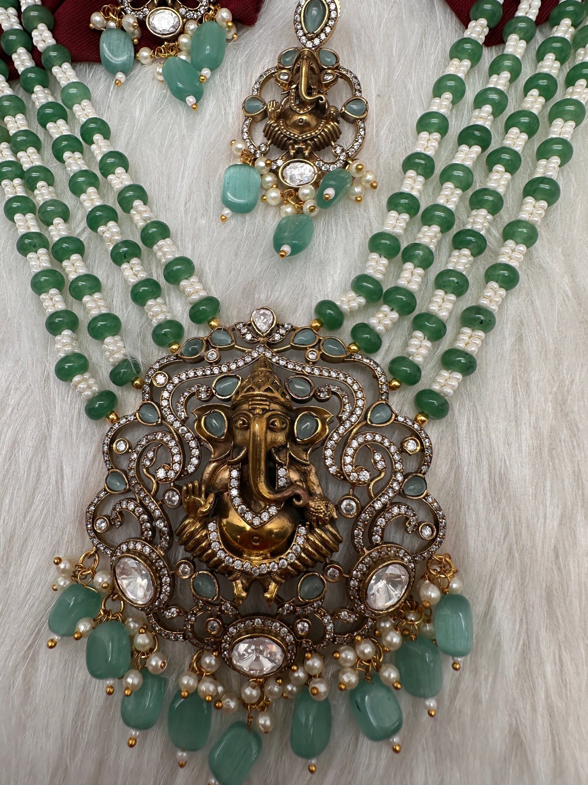 Ganesha Geru Finish Beads Color Stone Necklace - MintGreen