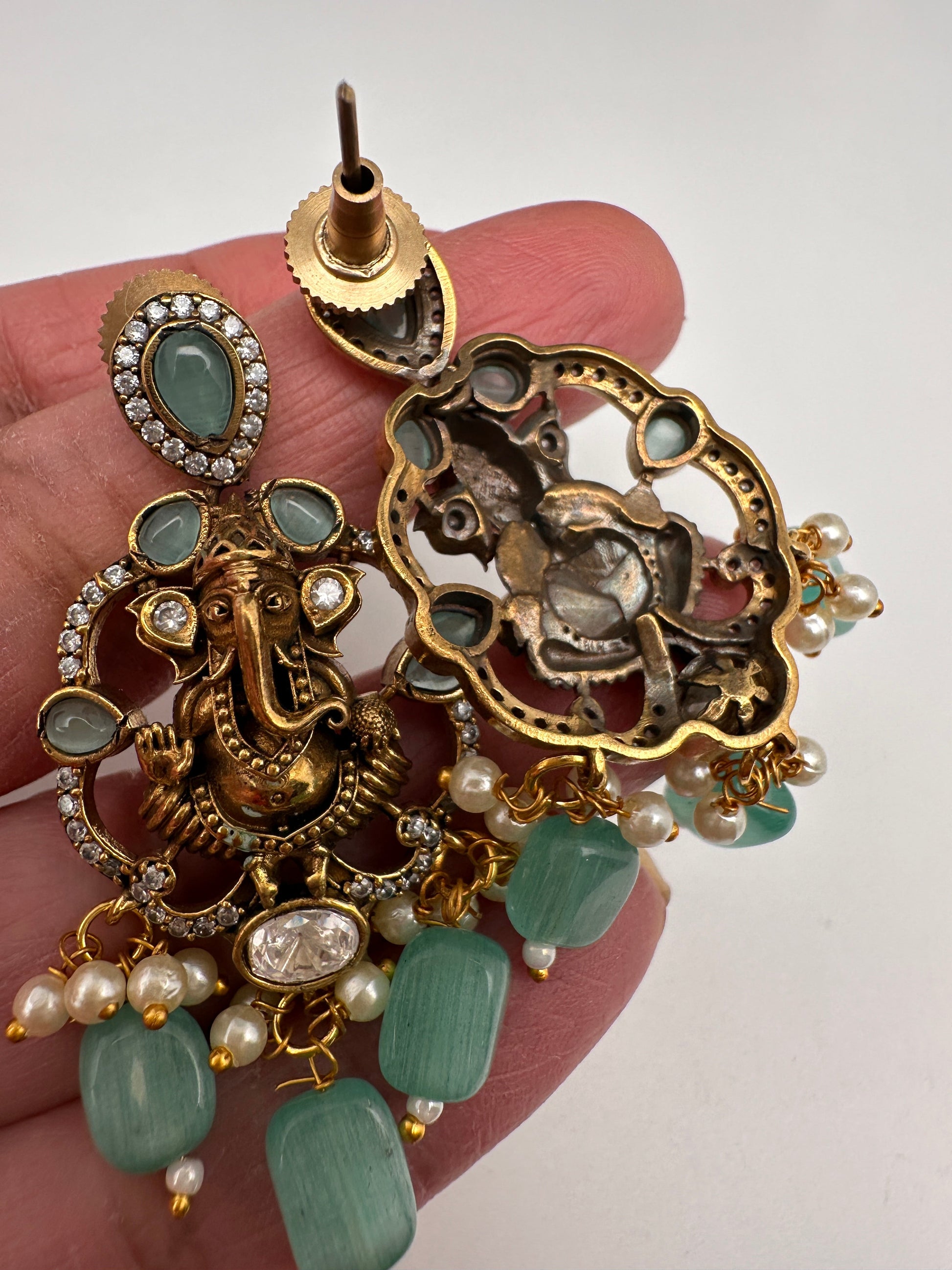 Ganesha Geru Finish Beads Color Stone Necklace - MintGreen