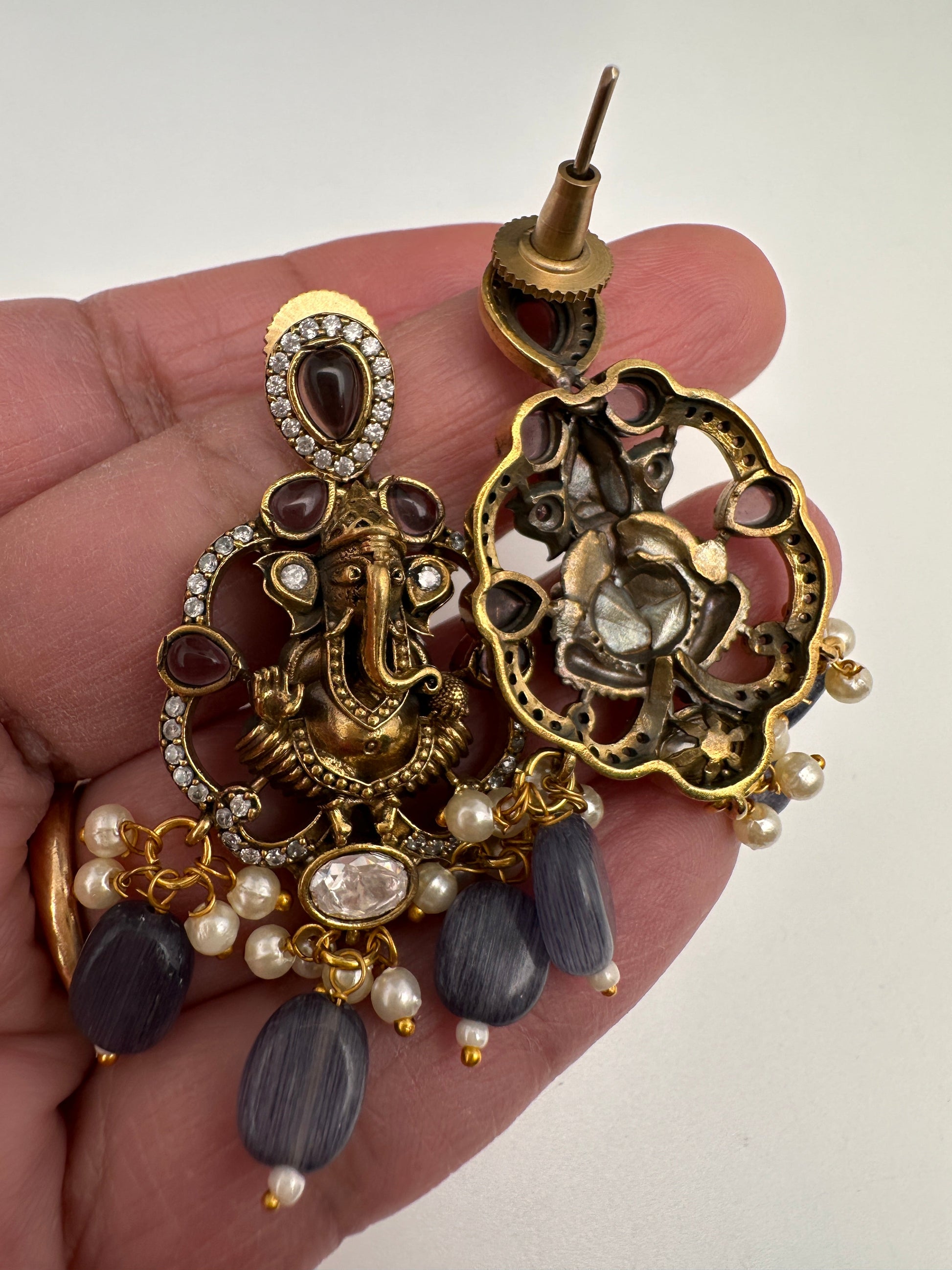 Ganesha Geru Finish Beads Color Stone Necklace - Purple
