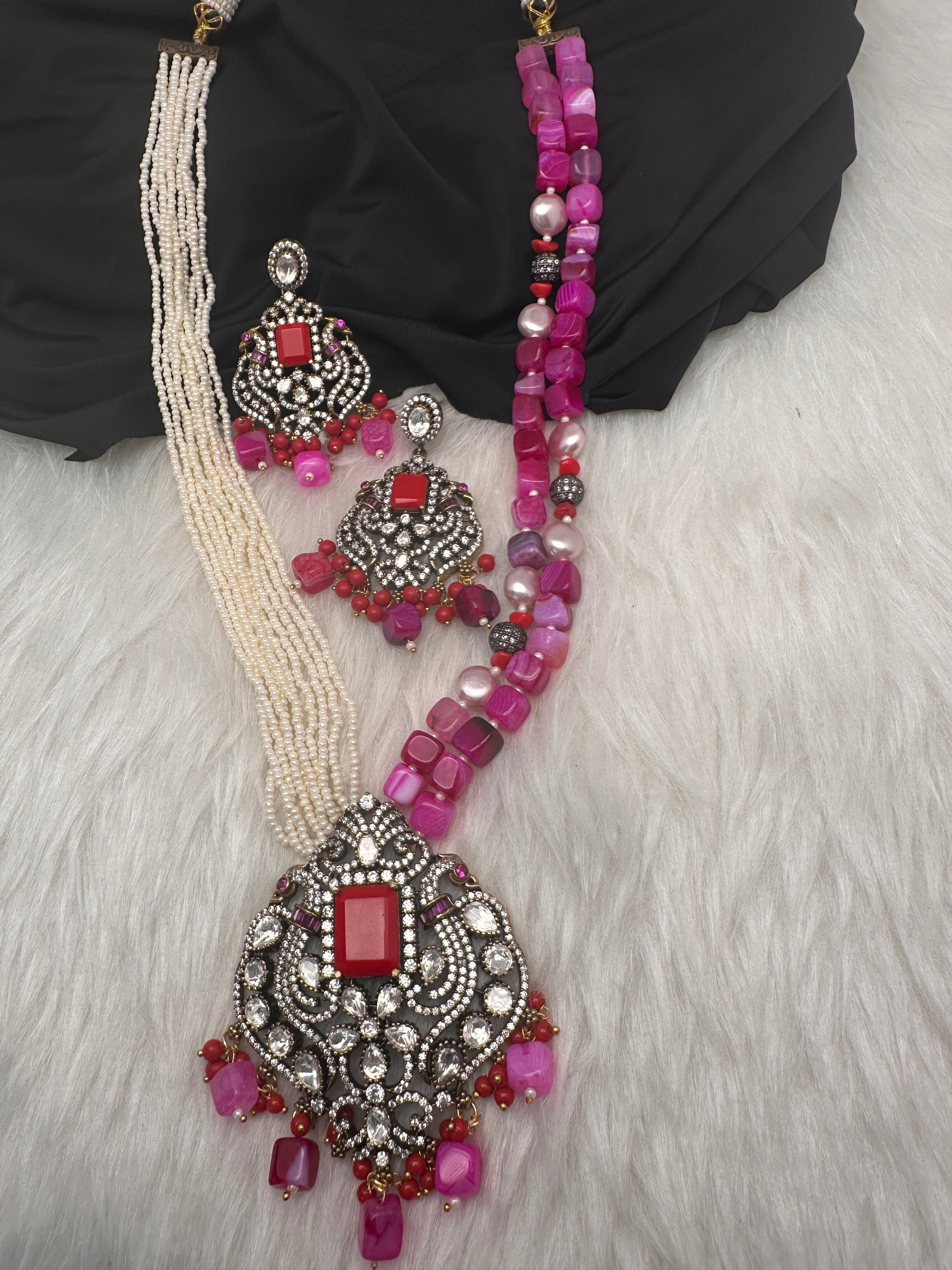 Moissanite Fussion Beads Victorian Finish Color Stone Necklace - Pink
