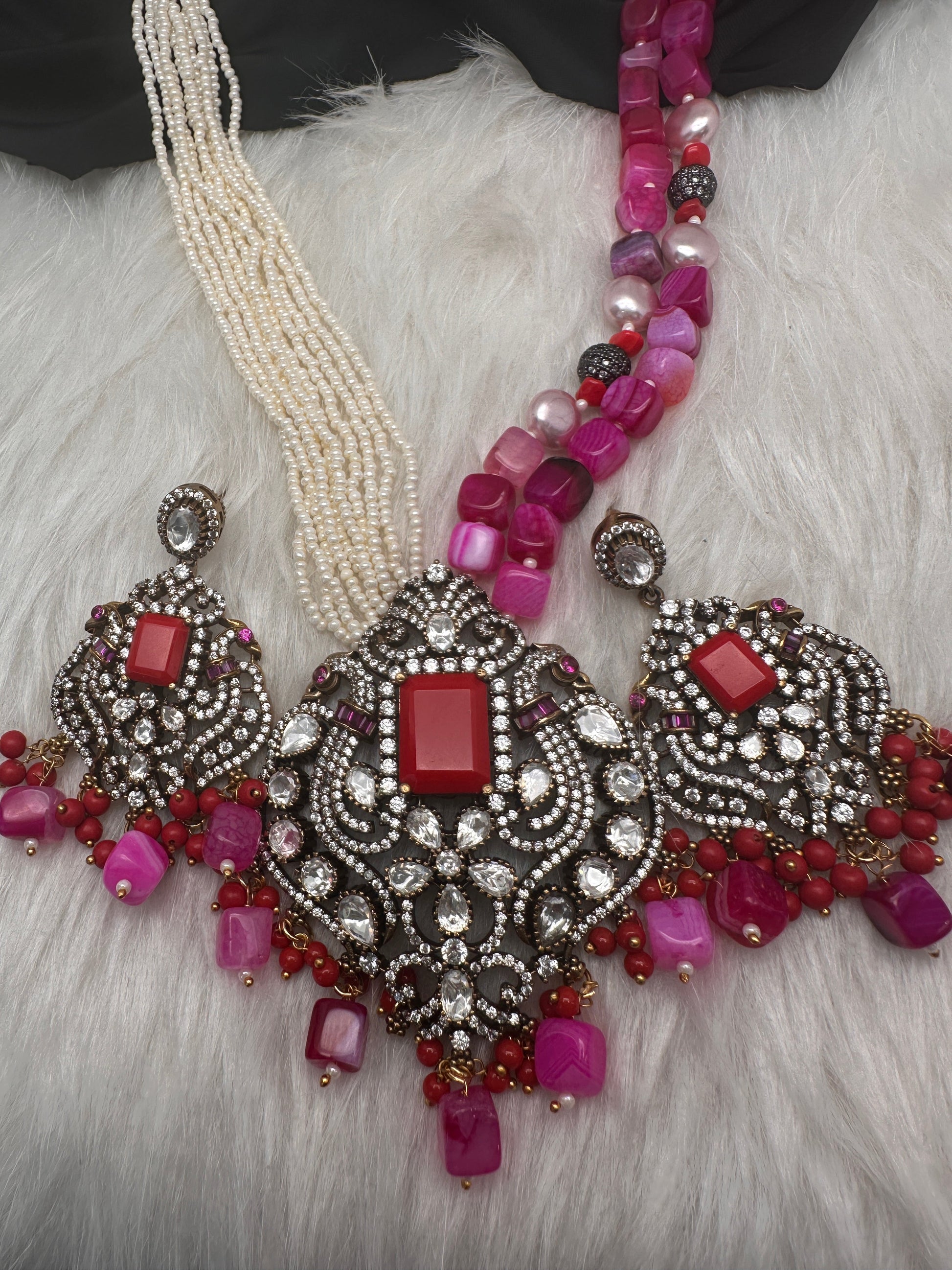 Moissanite Fussion Beads Victorian Finish Color Stone Necklace - Pink
