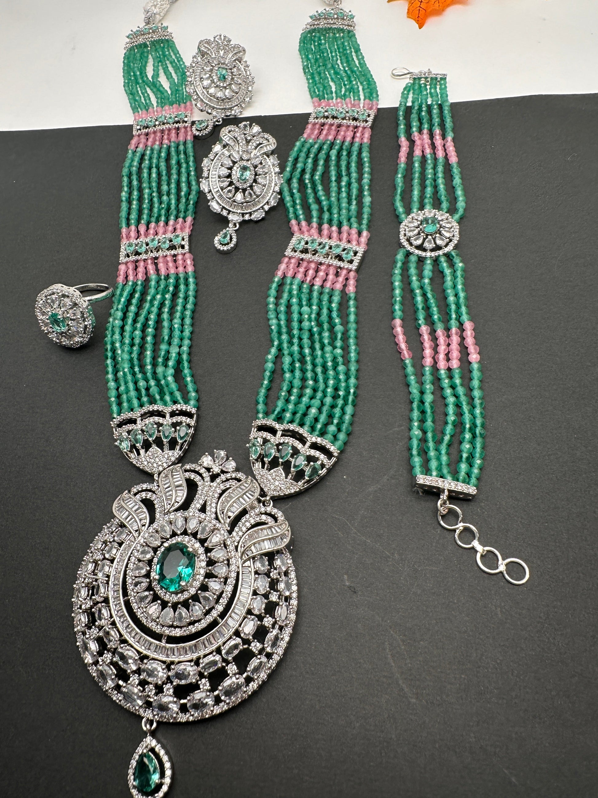 Silver Finish Onyx Beads Color Stone Necklace - Green