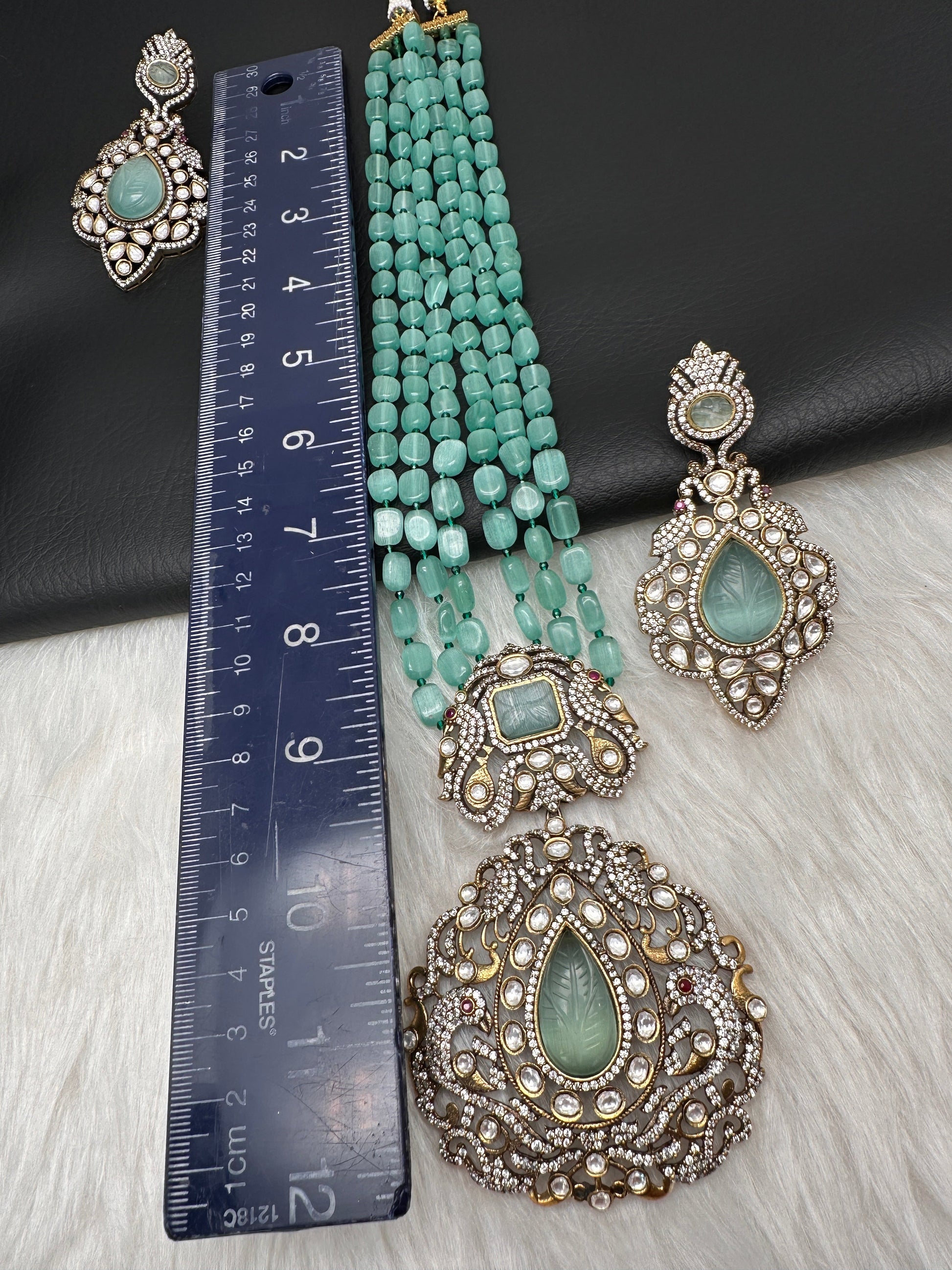 Victorian Moissanite Color Stone Necklace - MintGreen