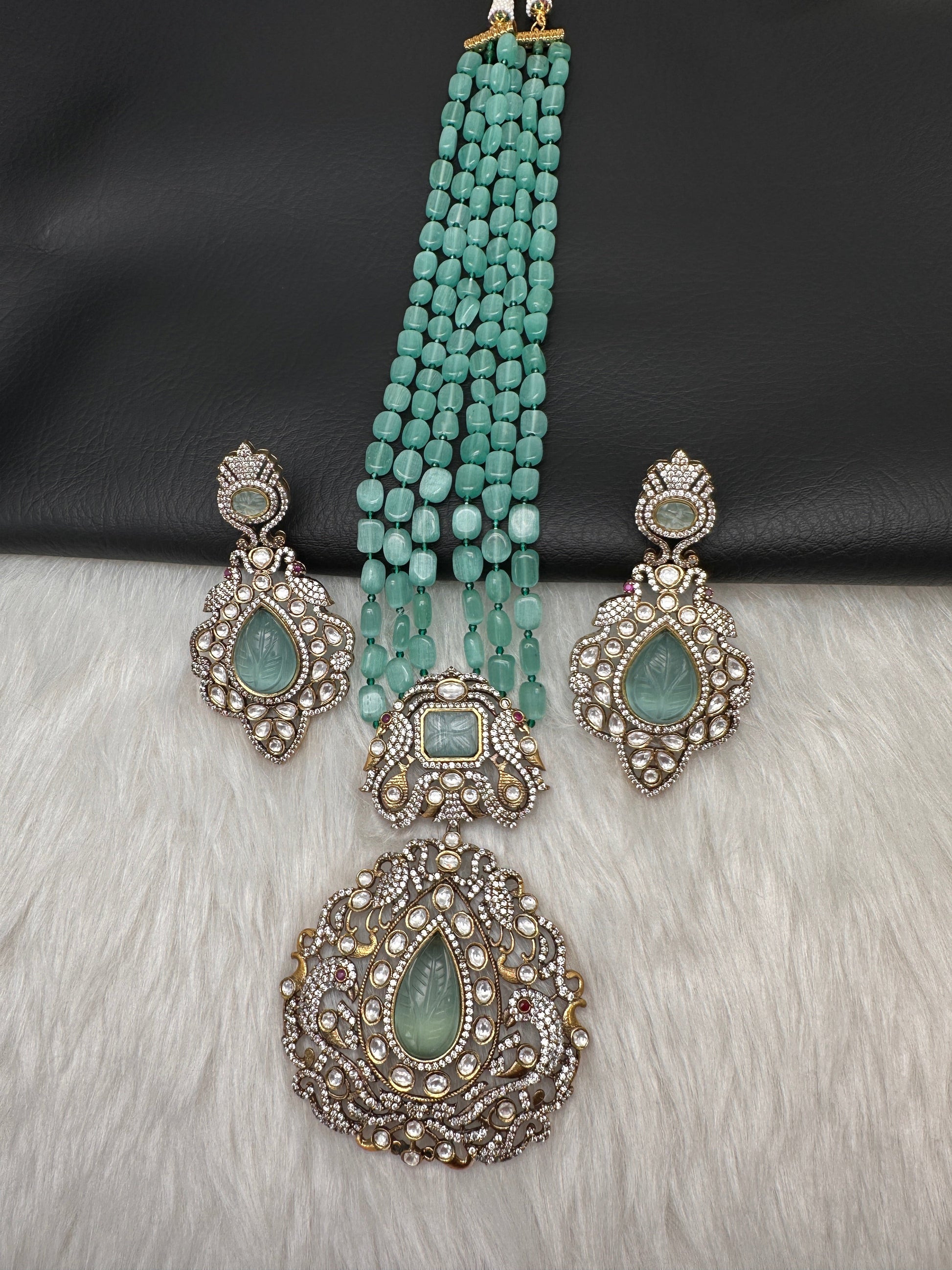 Victorian Moissanite Color Stone Necklace - MintGreen