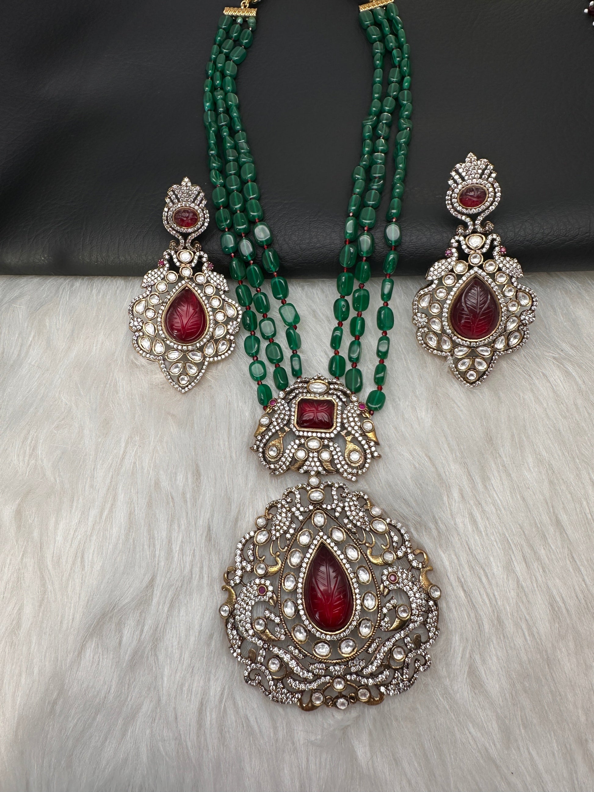 Victorian Moissanite Color Stone Necklace - Multi