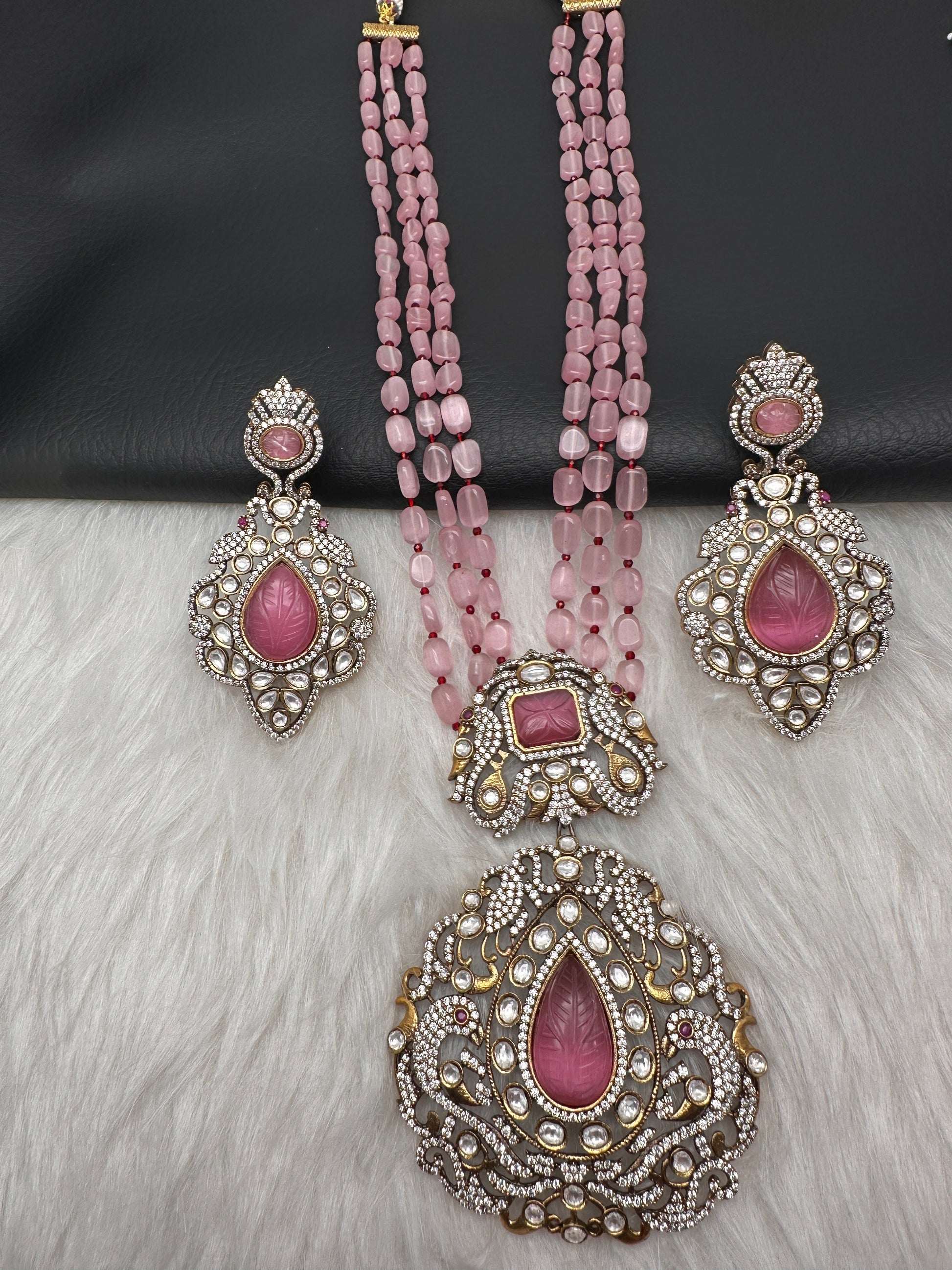 Victorian Moissanite Color Stone Necklace - Pink