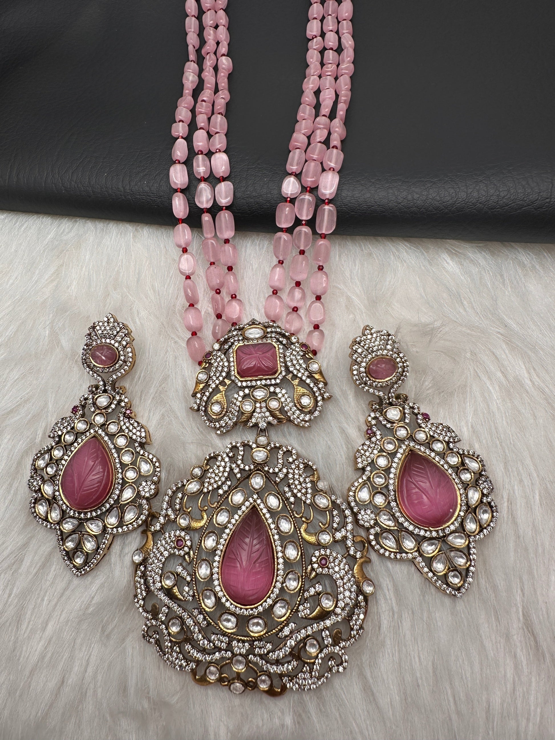 Victorian Moissanite Color Stone Necklace - Pink