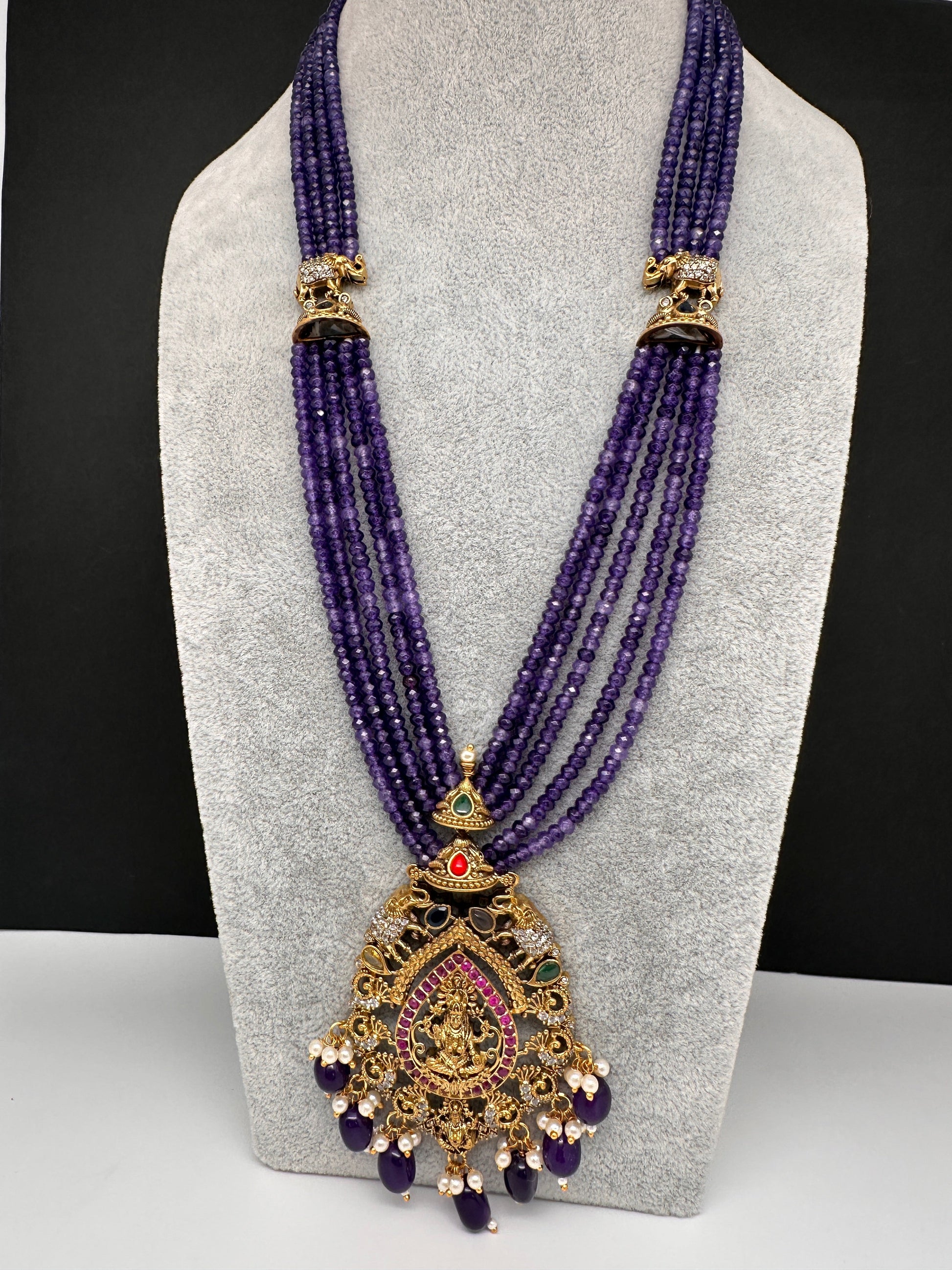 Geru Finish Goddess Lakshmi Color Stone Necklace - Purple