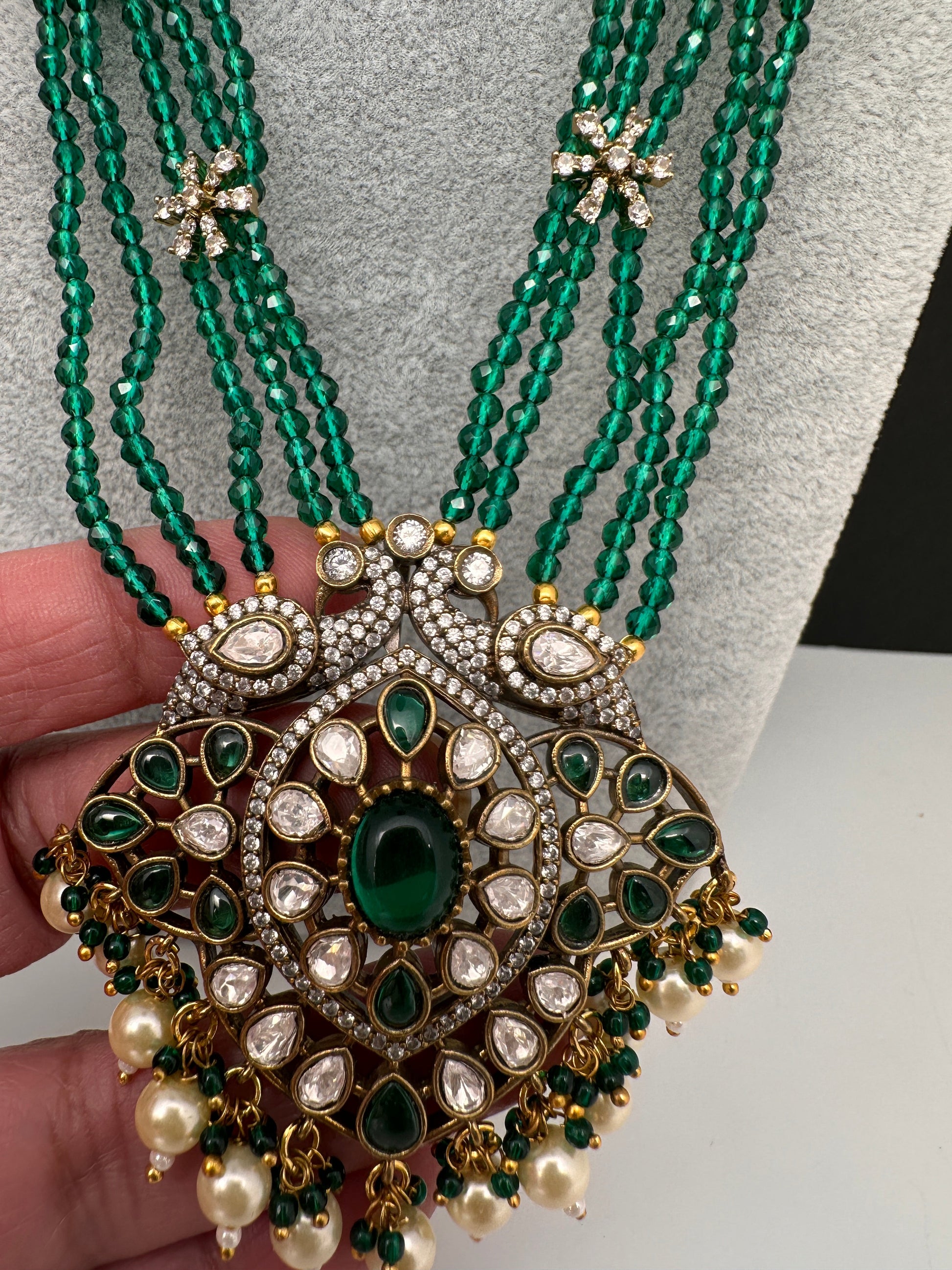 Crystal Beads AD Victorian Color Stone Necklace - Green