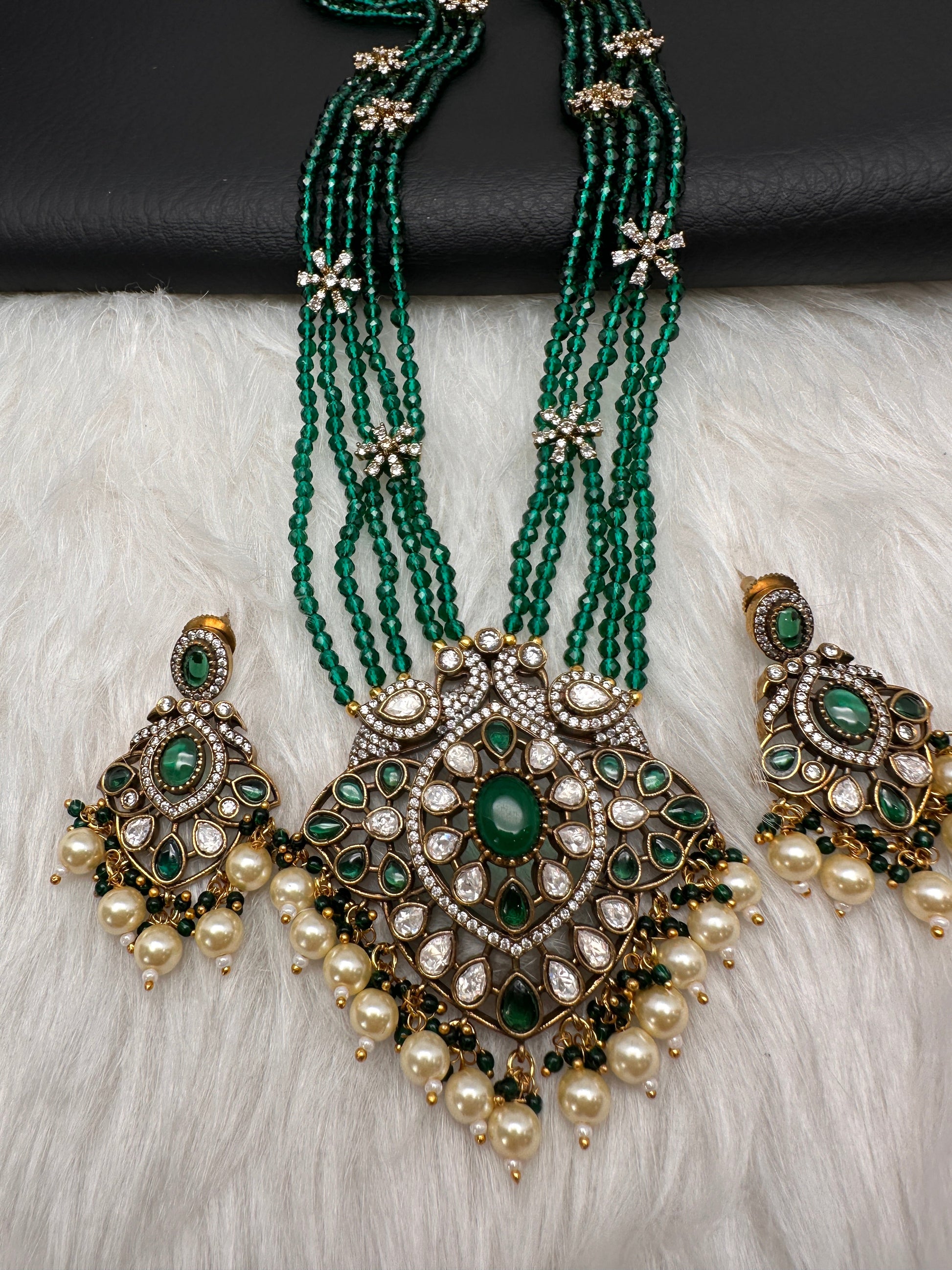 Crystal Beads AD Victorian Color Stone Necklace - Green