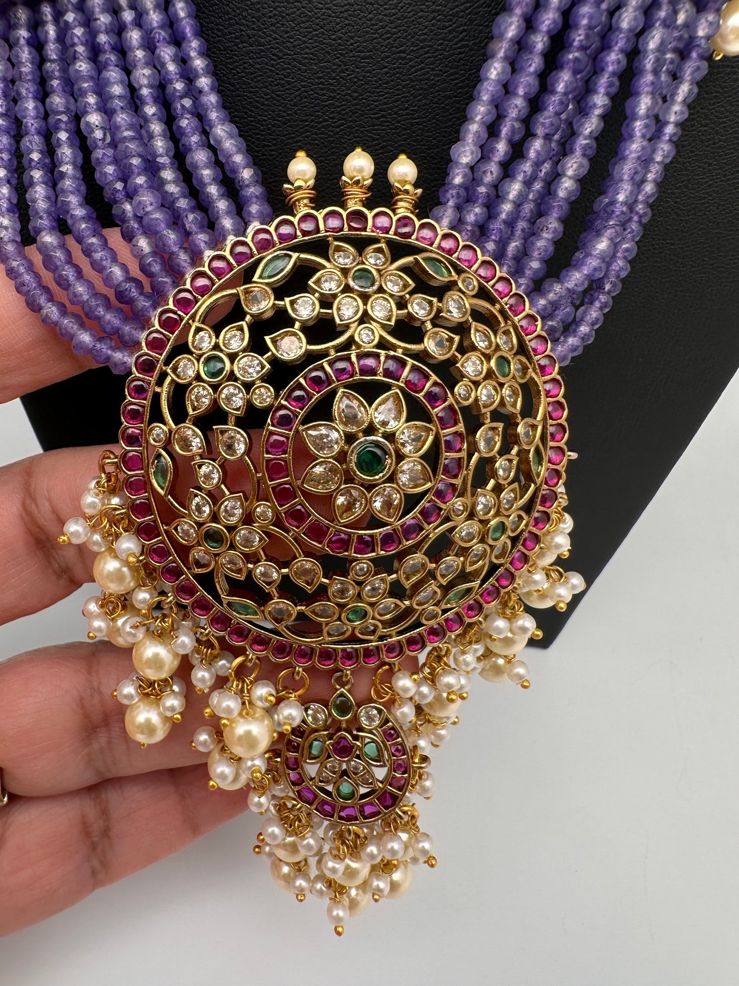 Kempu Beads Mayura Haar Color Stone Necklace - Purple