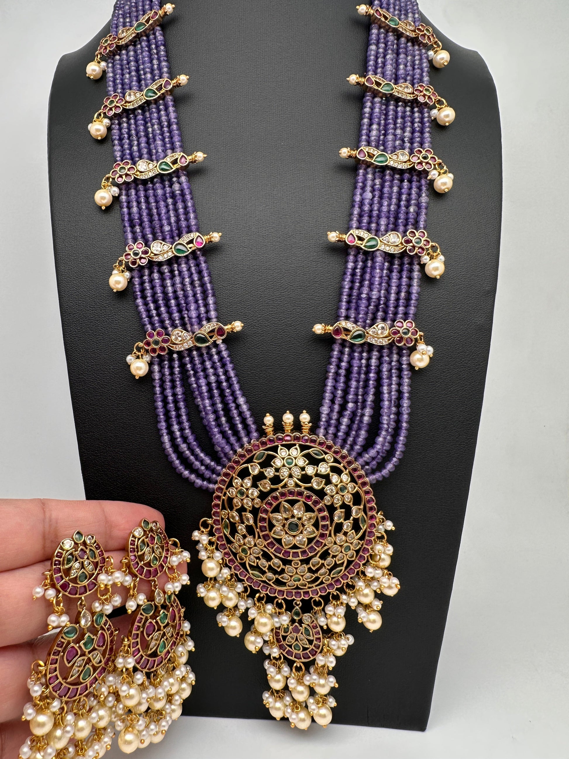 Kempu Beads Mayura Haar Color Stone Necklace - Purple