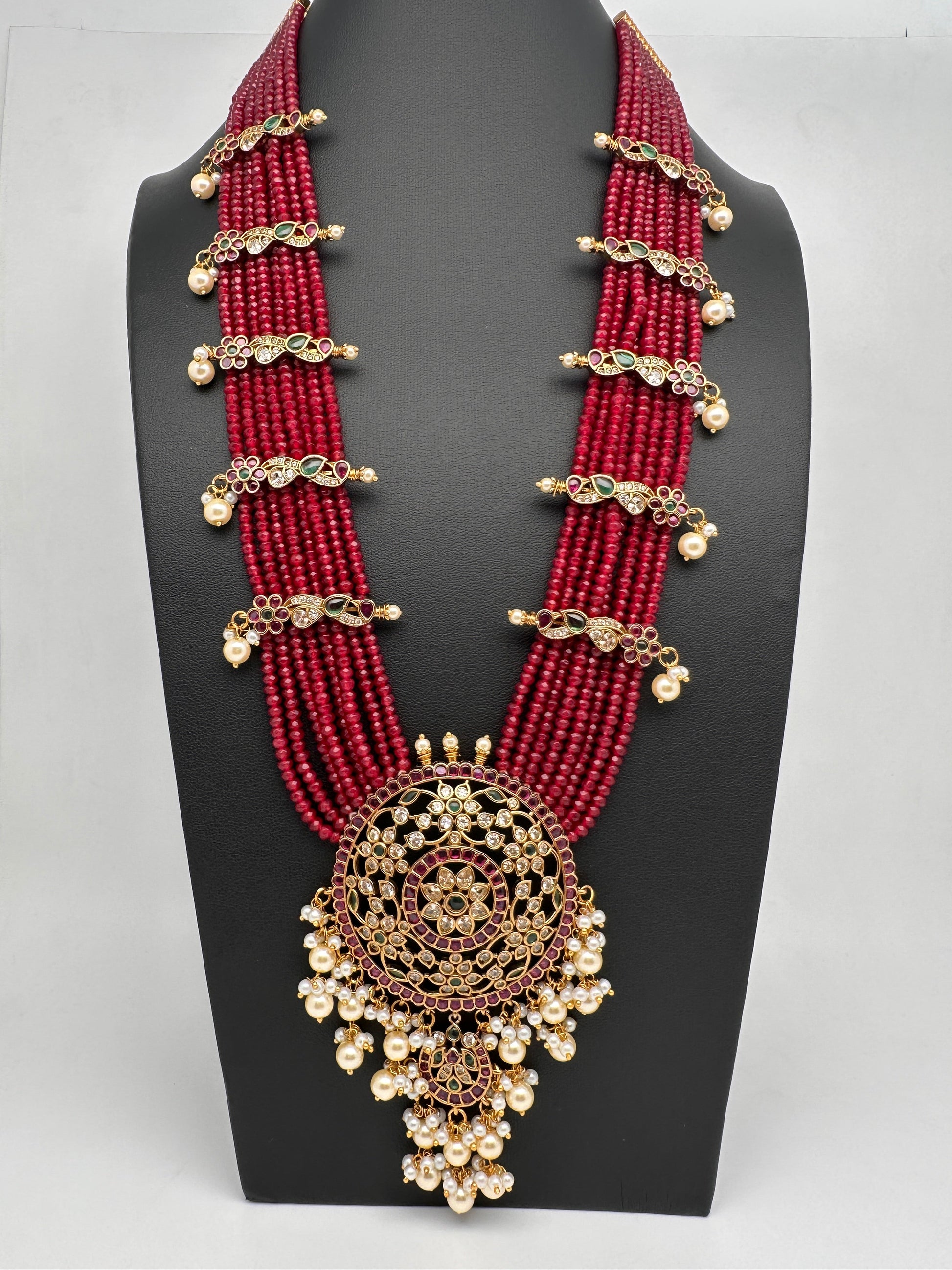 Kempu Beads Mayura Haar Color Stone Necklace - Red