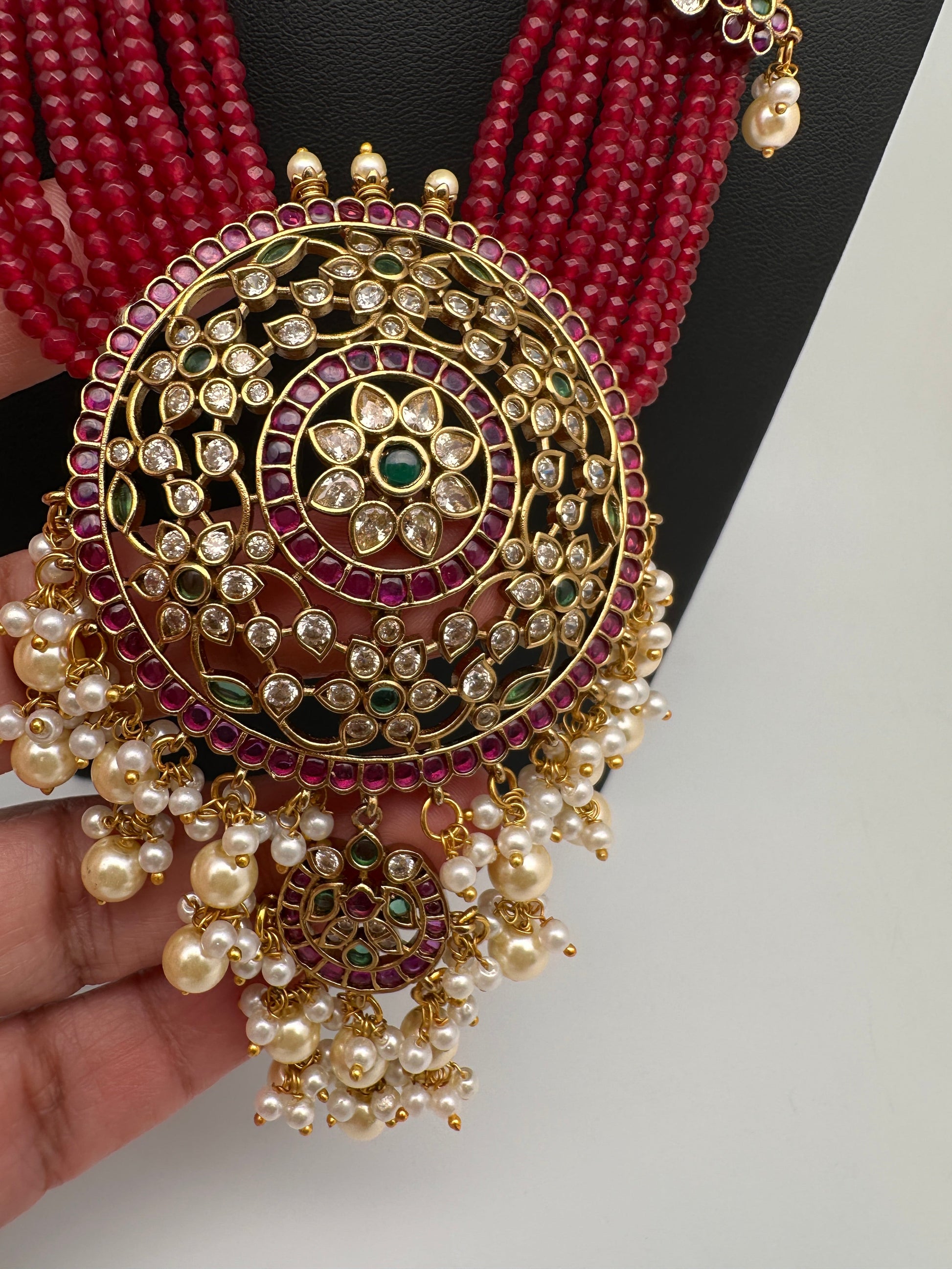 Kempu Beads Mayura Haar Color Stone Necklace - Red