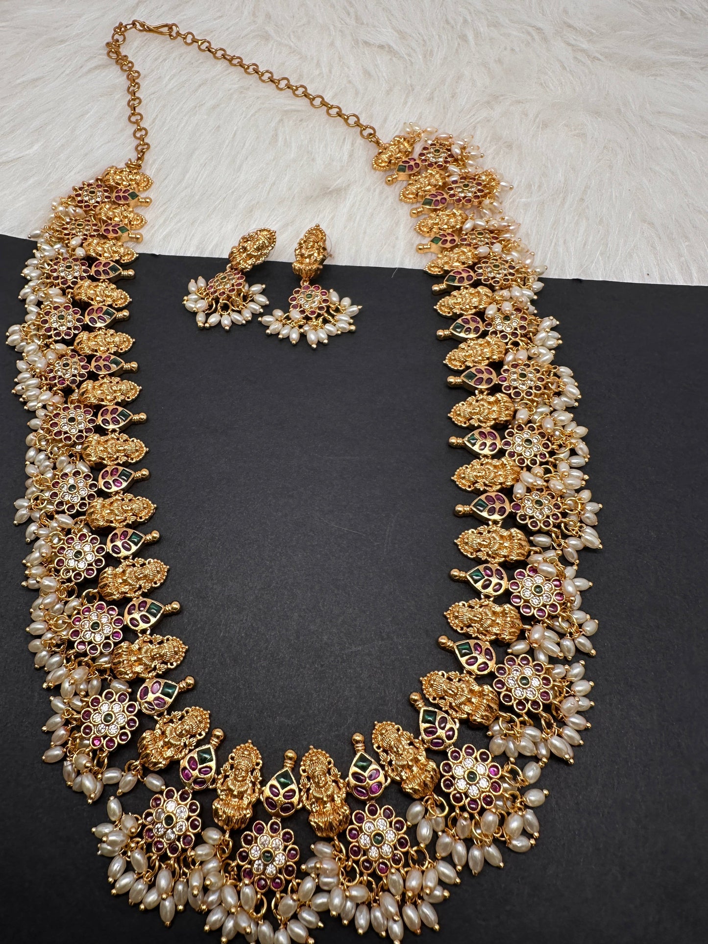 Goddess Lakshmi Rice Pearls Guttapusalu Necklace