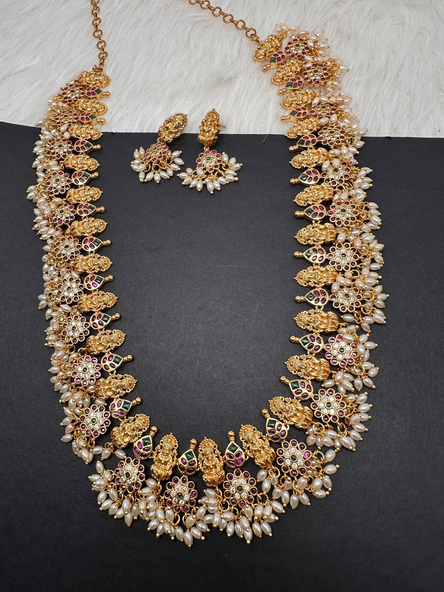 Goddess Lakshmi Rice Pearls Guttapusalu Necklace