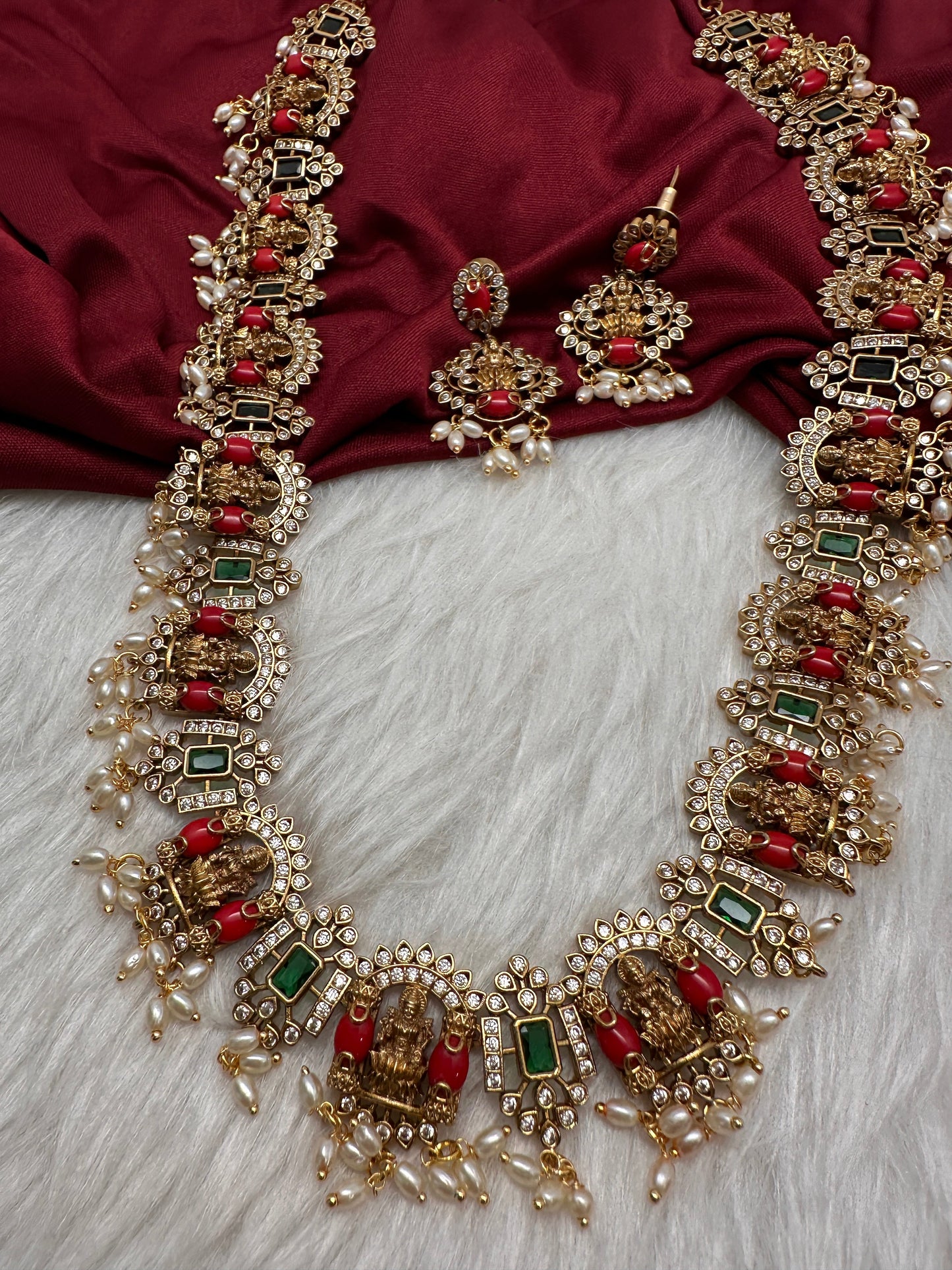 Goddess Lakshmi Rice Pearls Coral Emerald Matte Guttapusalu Necklace