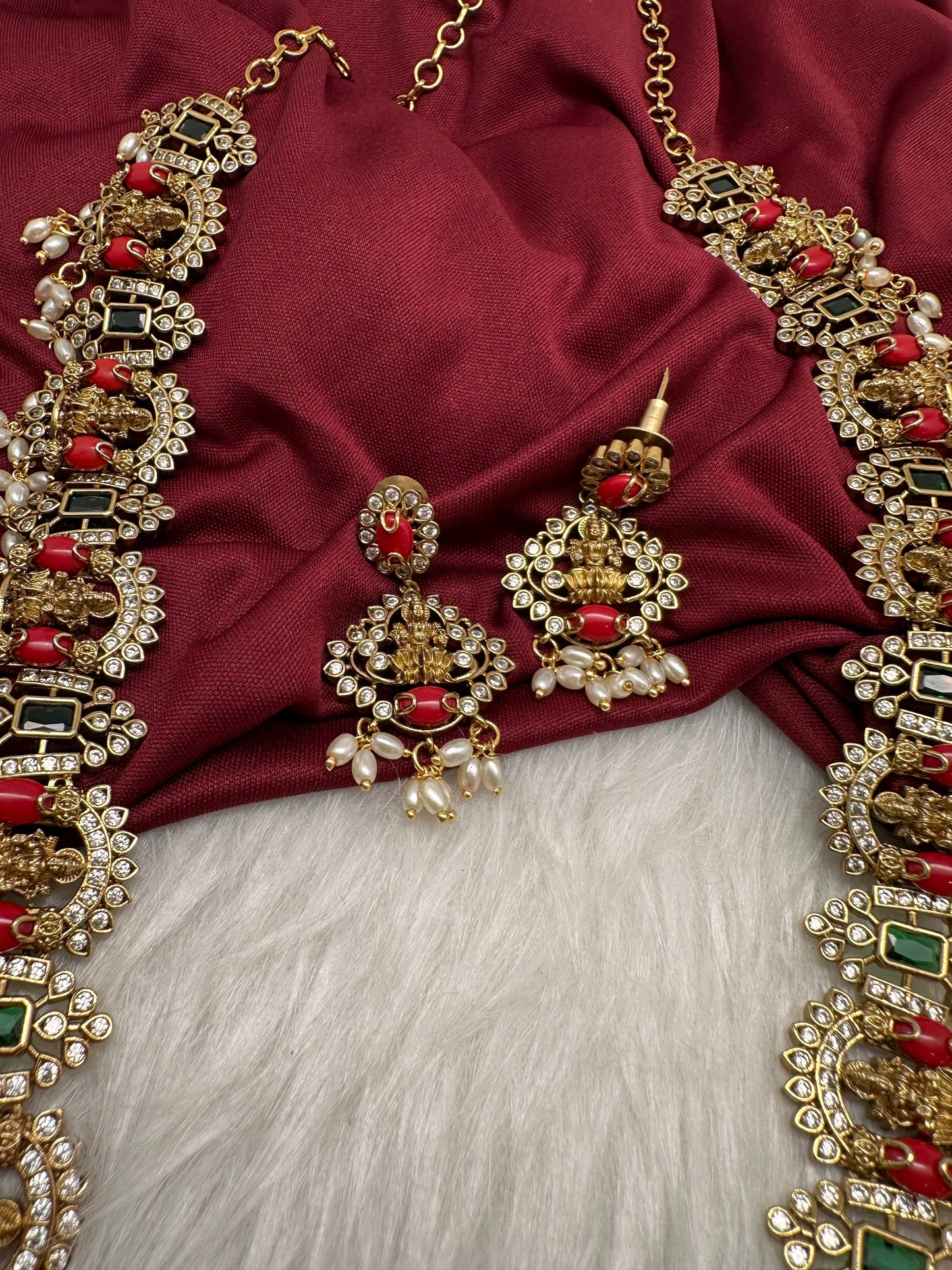 Goddess Lakshmi Rice Pearls Coral Emerald Matte Guttapusalu Necklace