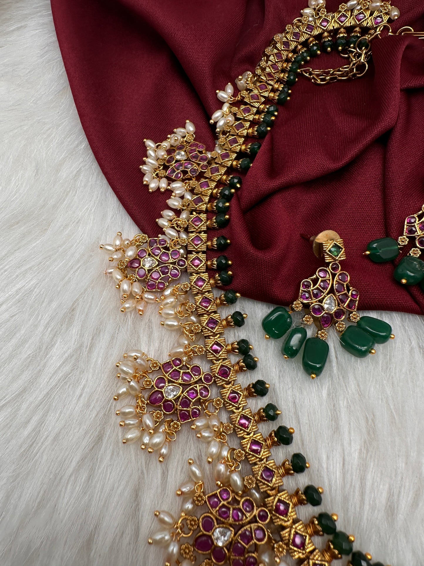 Red Green Kempu Matte Traditional Guttapusalu Necklace