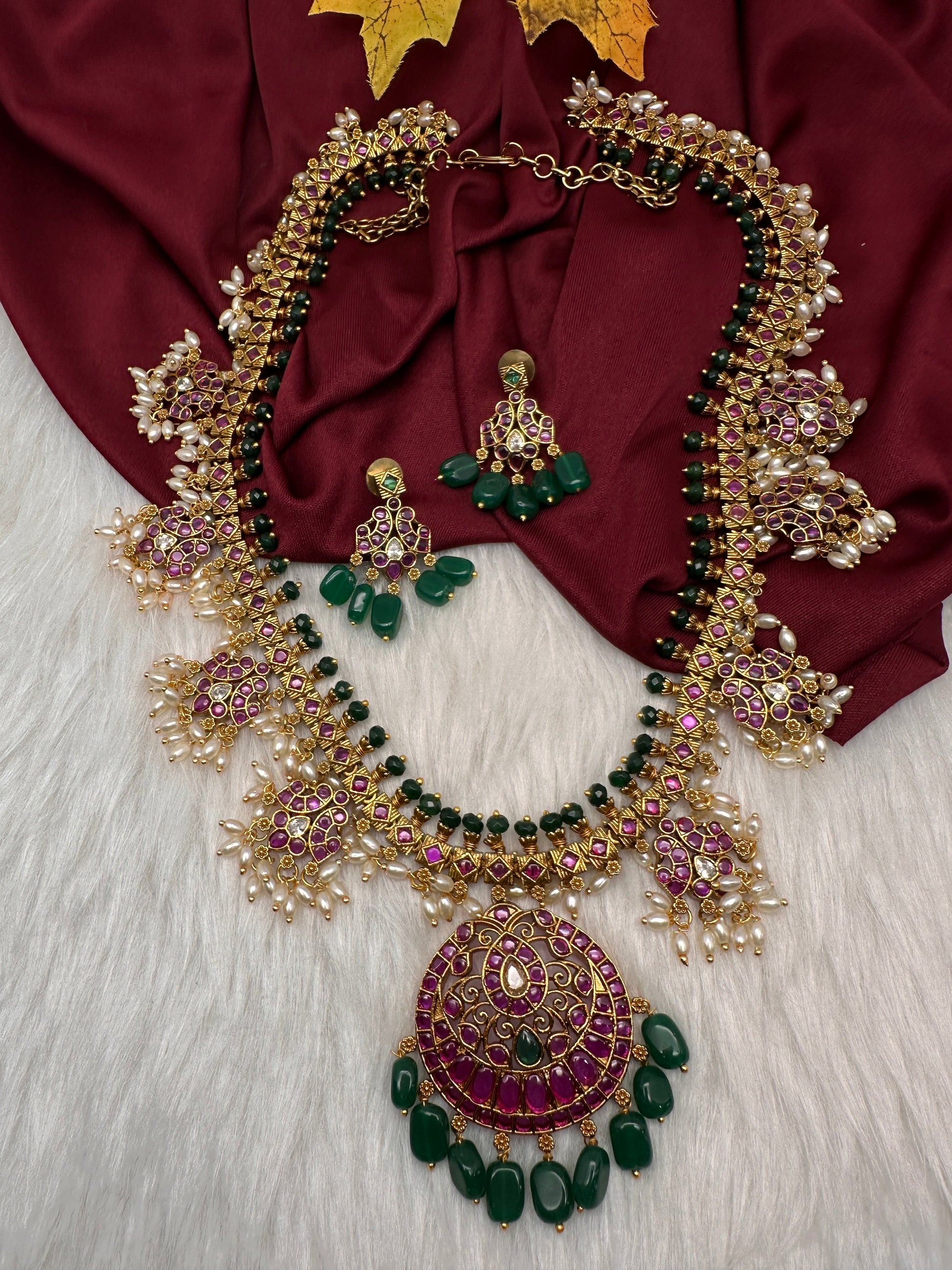 Red Green Kempu Matte Traditional Guttapusalu Necklace