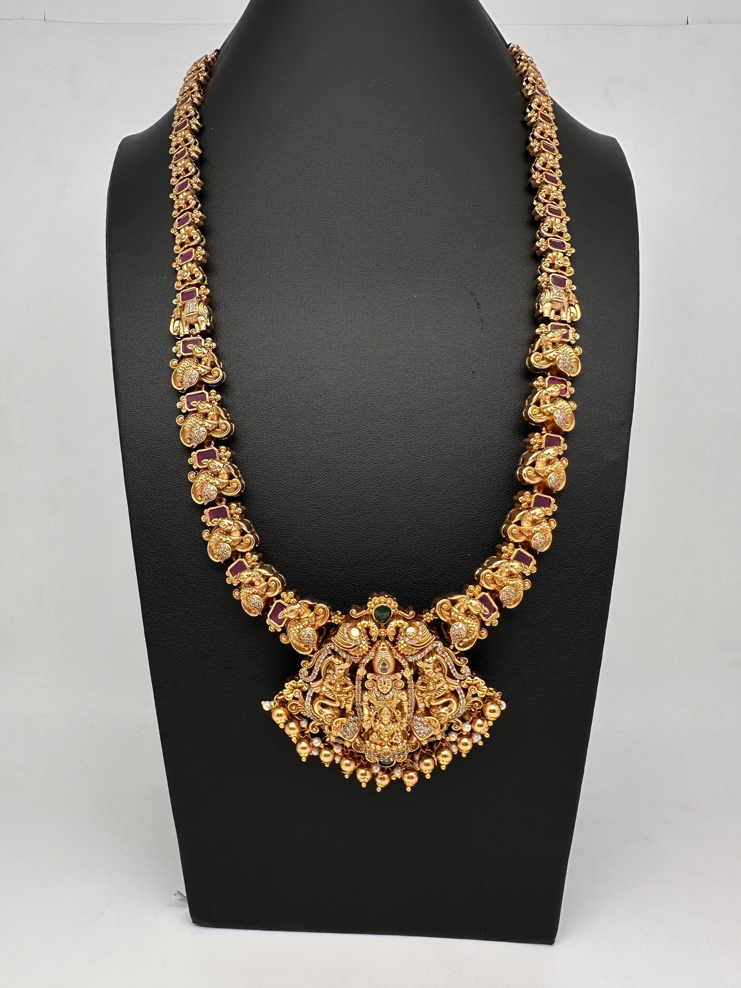 Kempu Lord Balaji Lakshmi Ji Long Matte Necklace