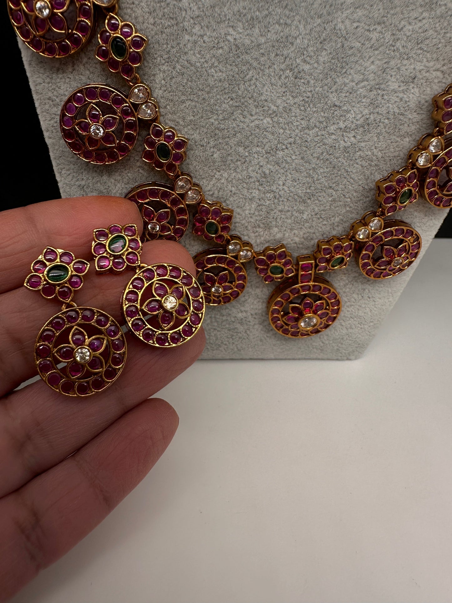 Kemp Matte Bottu Mala Long Necklace