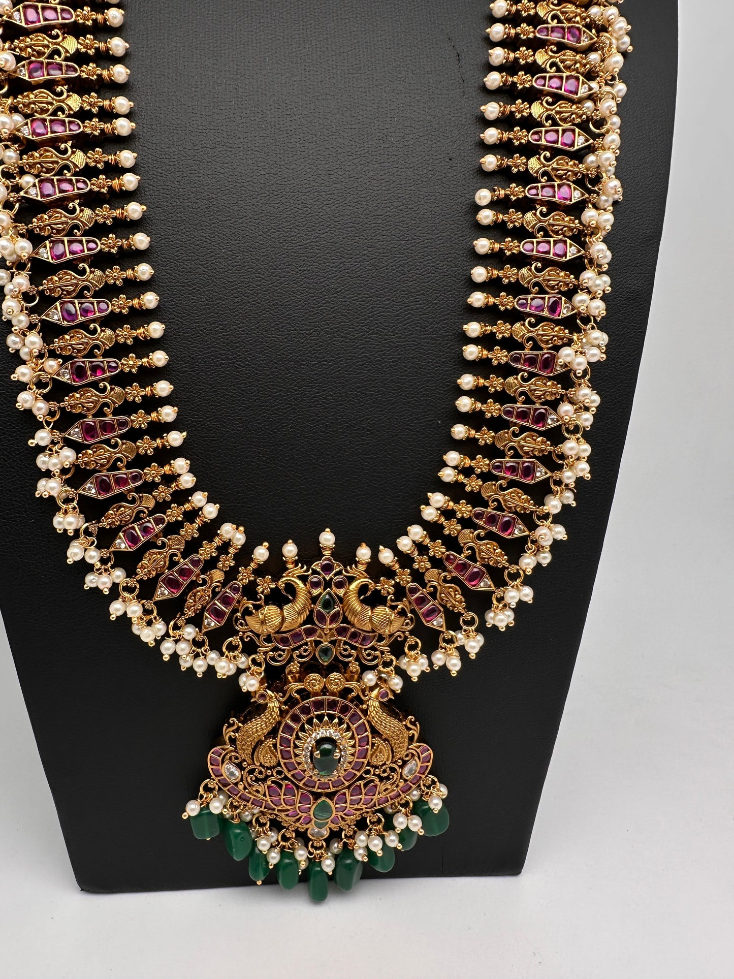 Kemp Long Haram Guttapusalu Traditonal Necklace