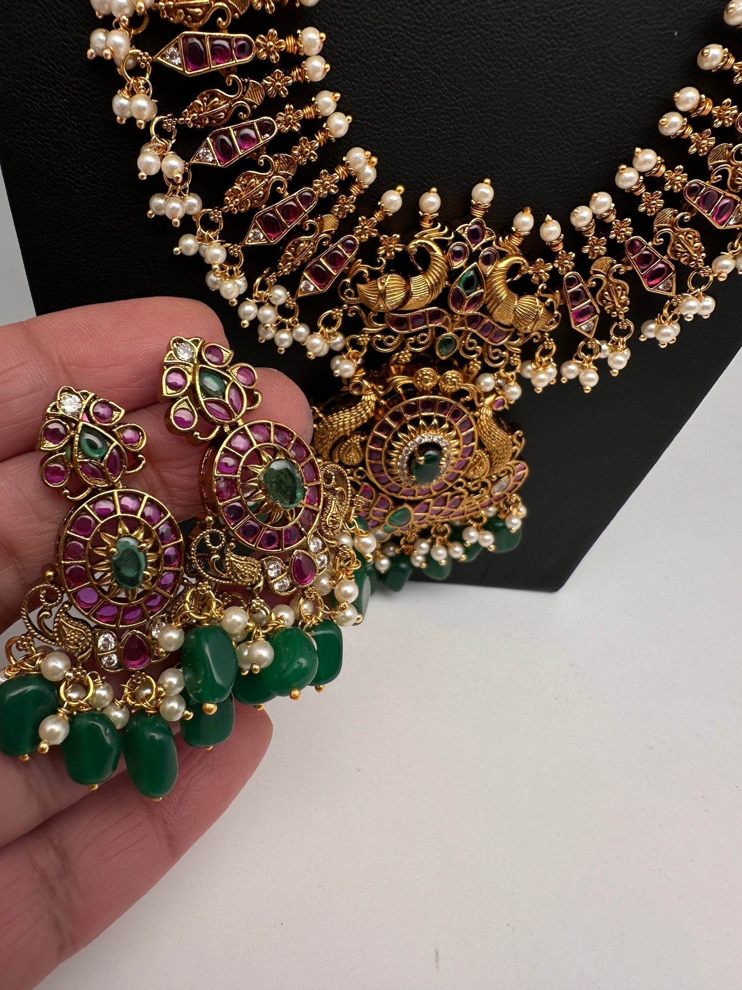 Kemp Long Haram Guttapusalu Traditonal Necklace