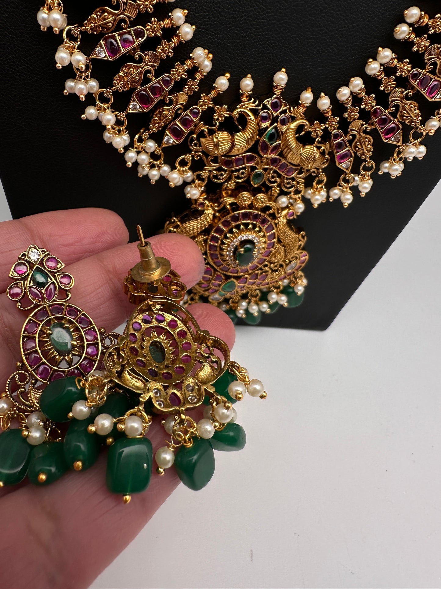 Kemp Long Haram Guttapusalu Traditonal Necklace