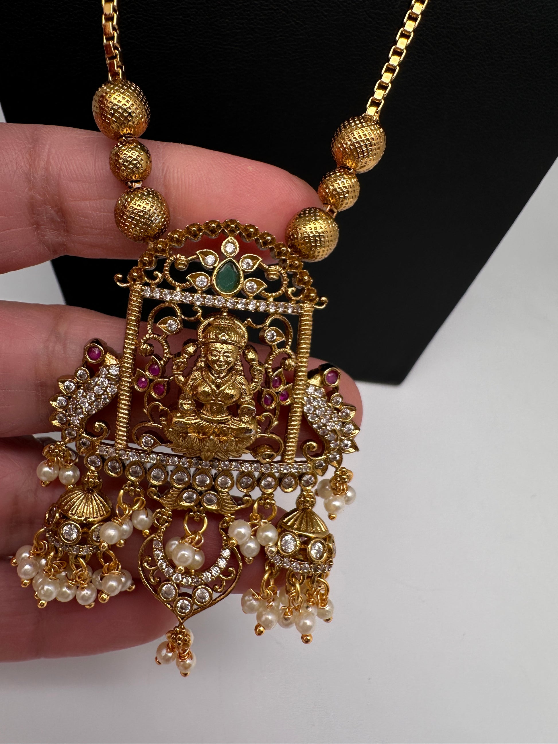 Antique Matte Goddess Lakshmi Kemp AD Traditional Long Chain Necklace - 