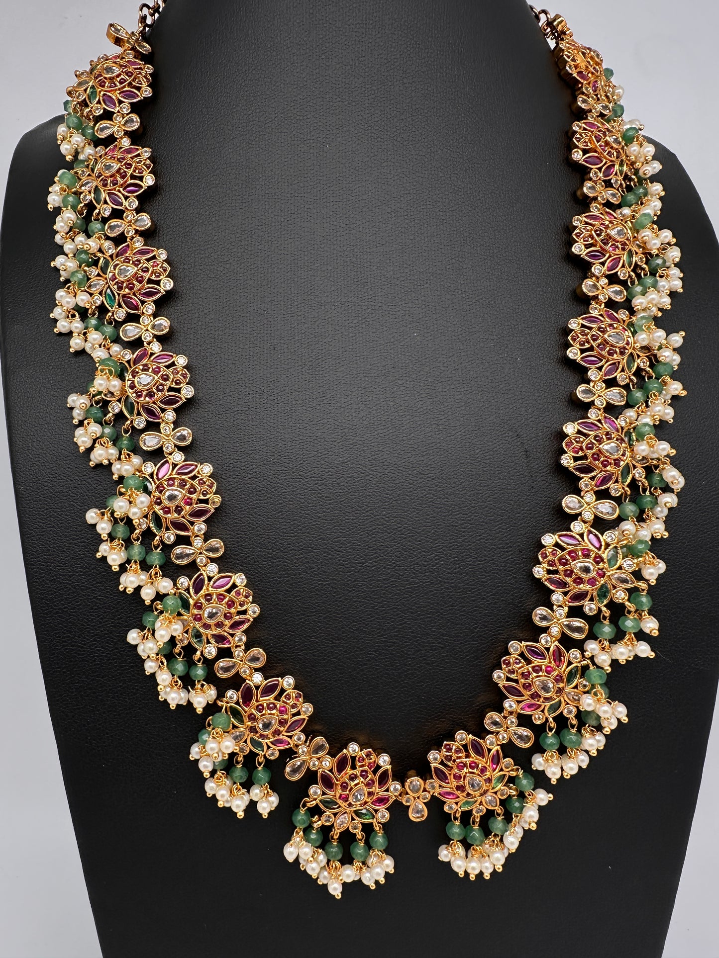 Kempu Lotus Color Long Necklace - Green