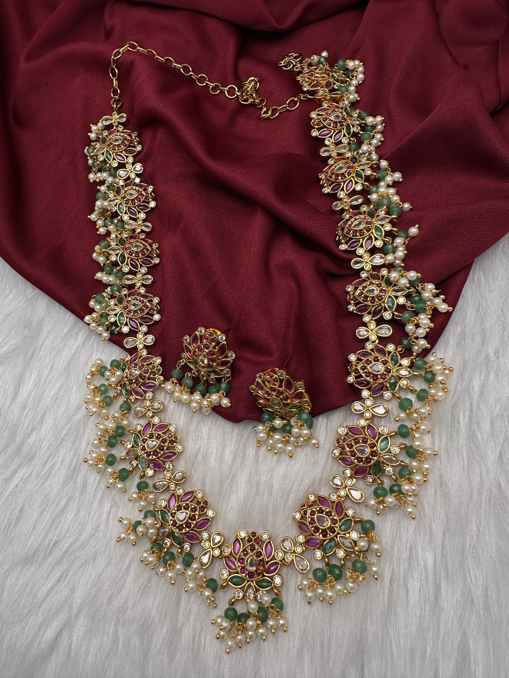 Kempu Lotus Color Long Necklace - Green