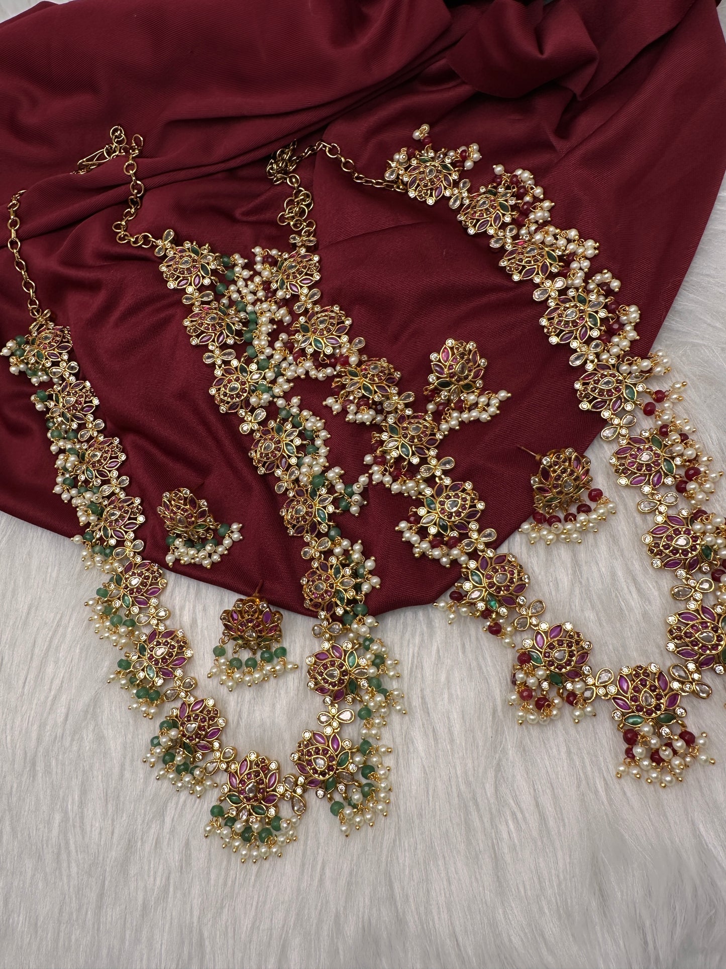 Kempu Lotus Color Long Necklace - Red