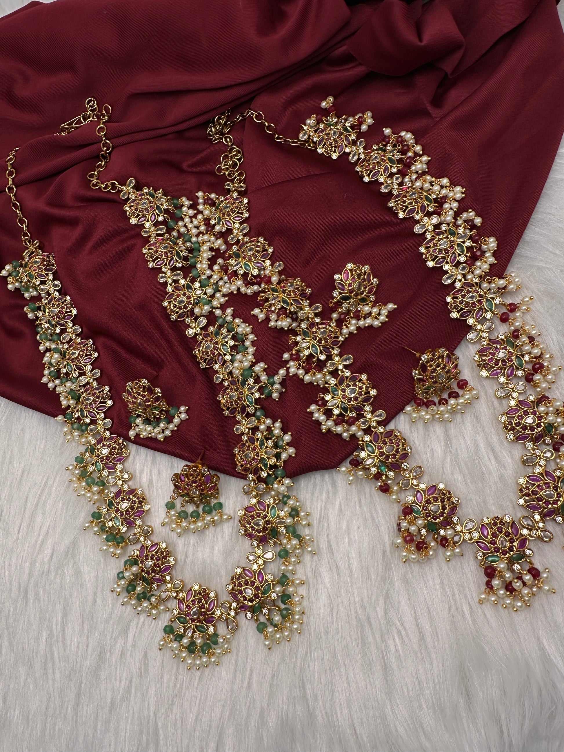 Kempu Lotus Color Long Necklace - Red
