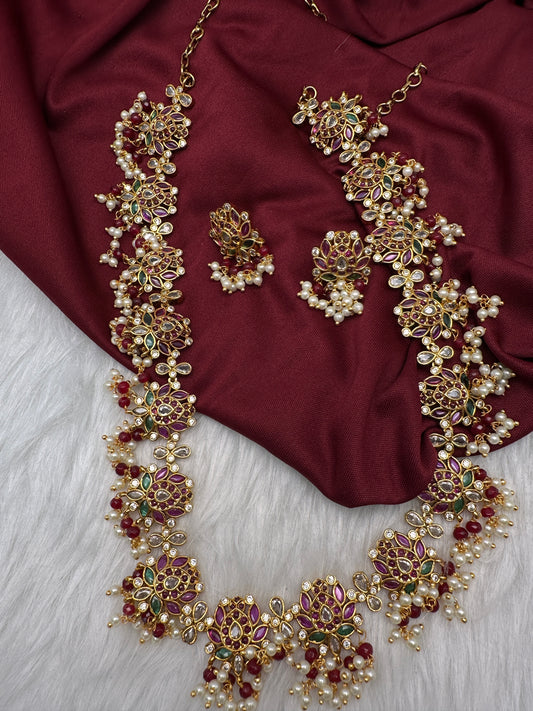 Kempu Lotus Color Long Necklace - Red